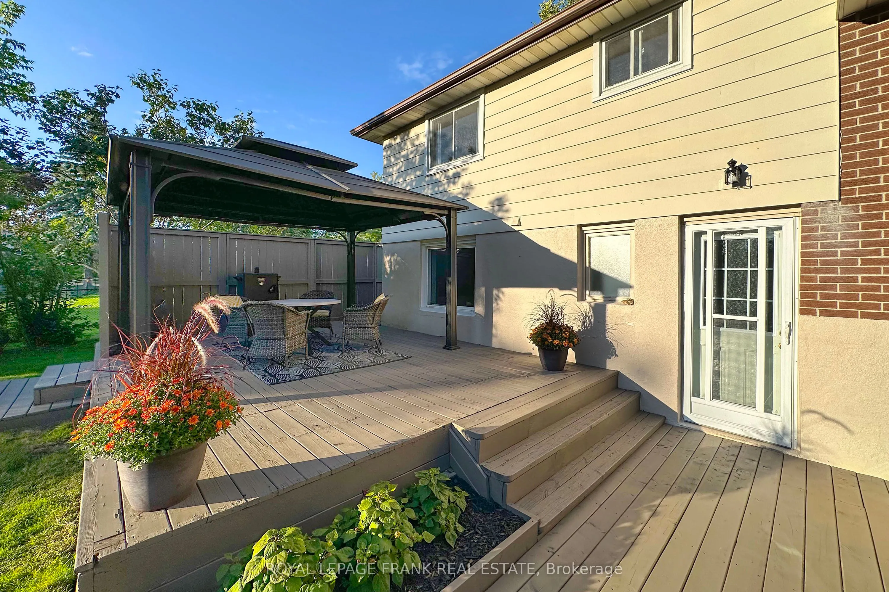 4 Arbour Court