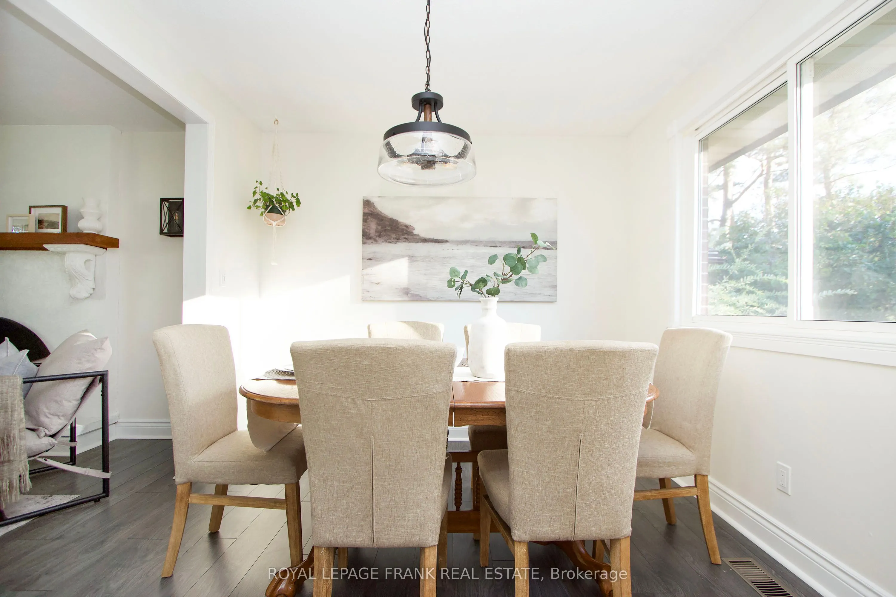 4 Arbour Court