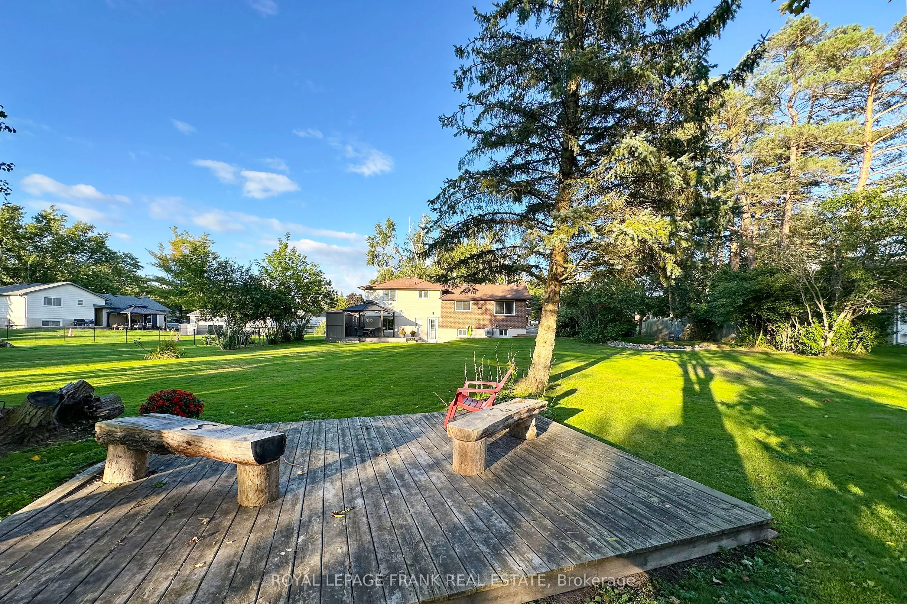 4 Arbour Court