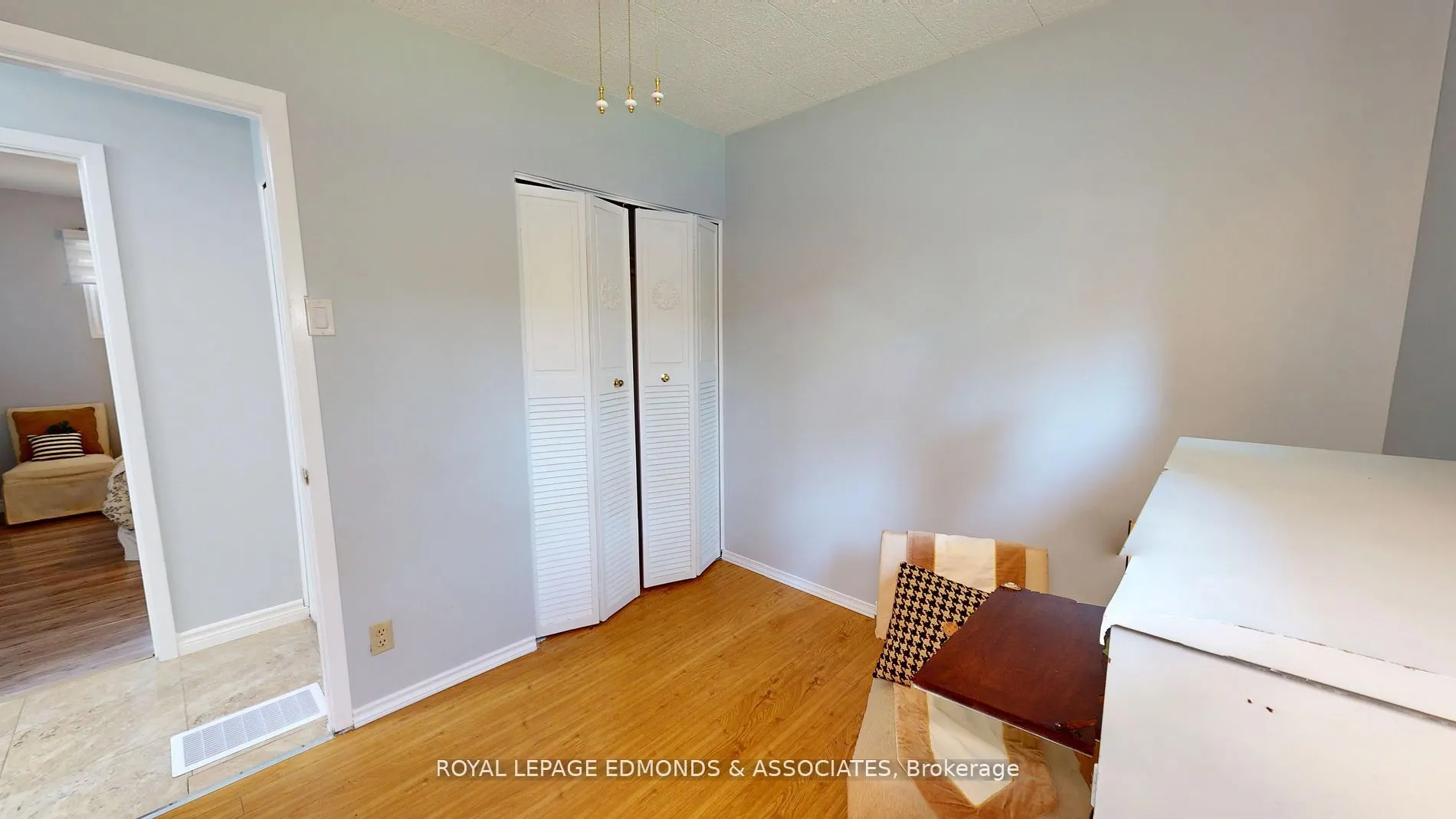 3283 Petawawa Boulevard
