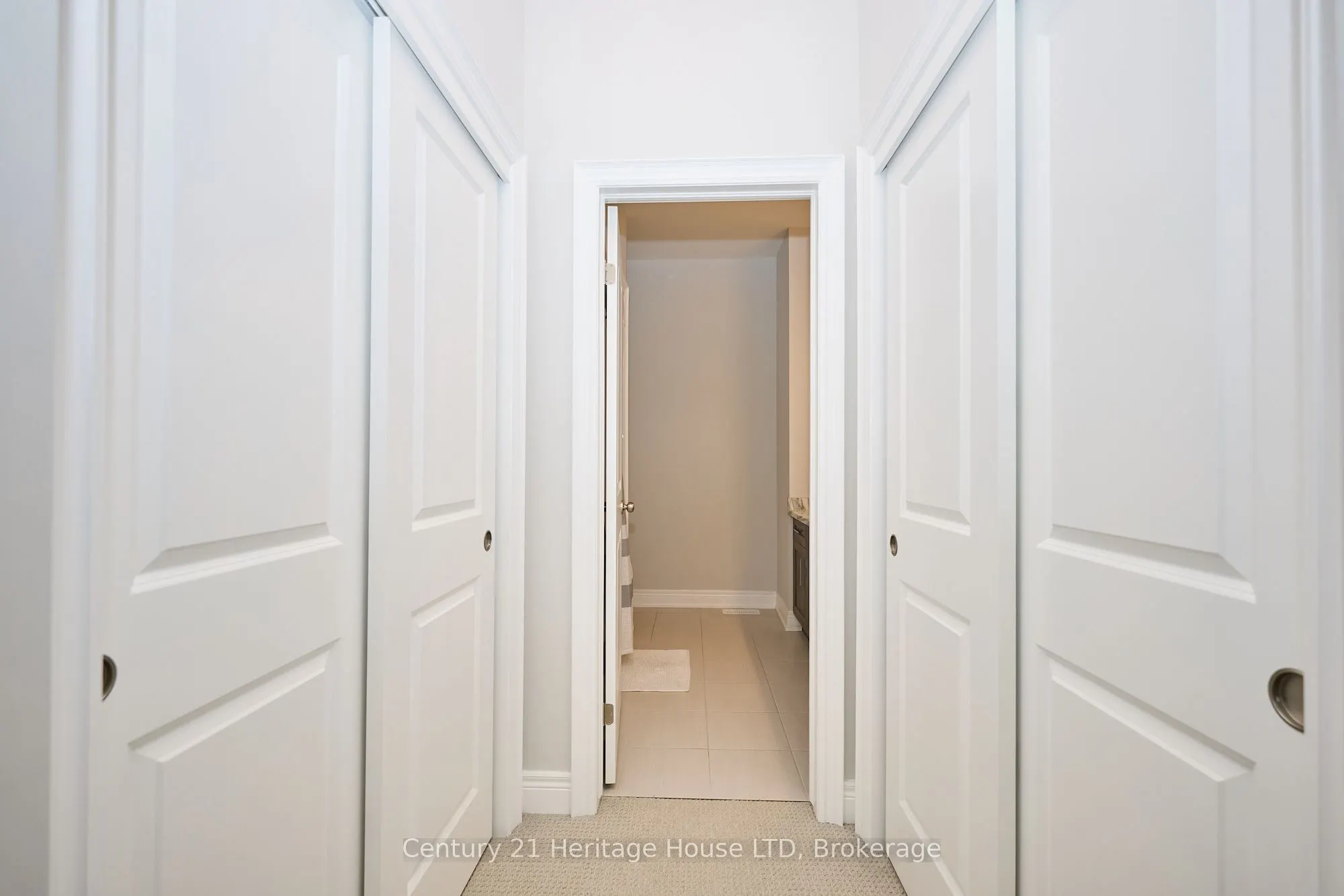 427 Williams Crescent