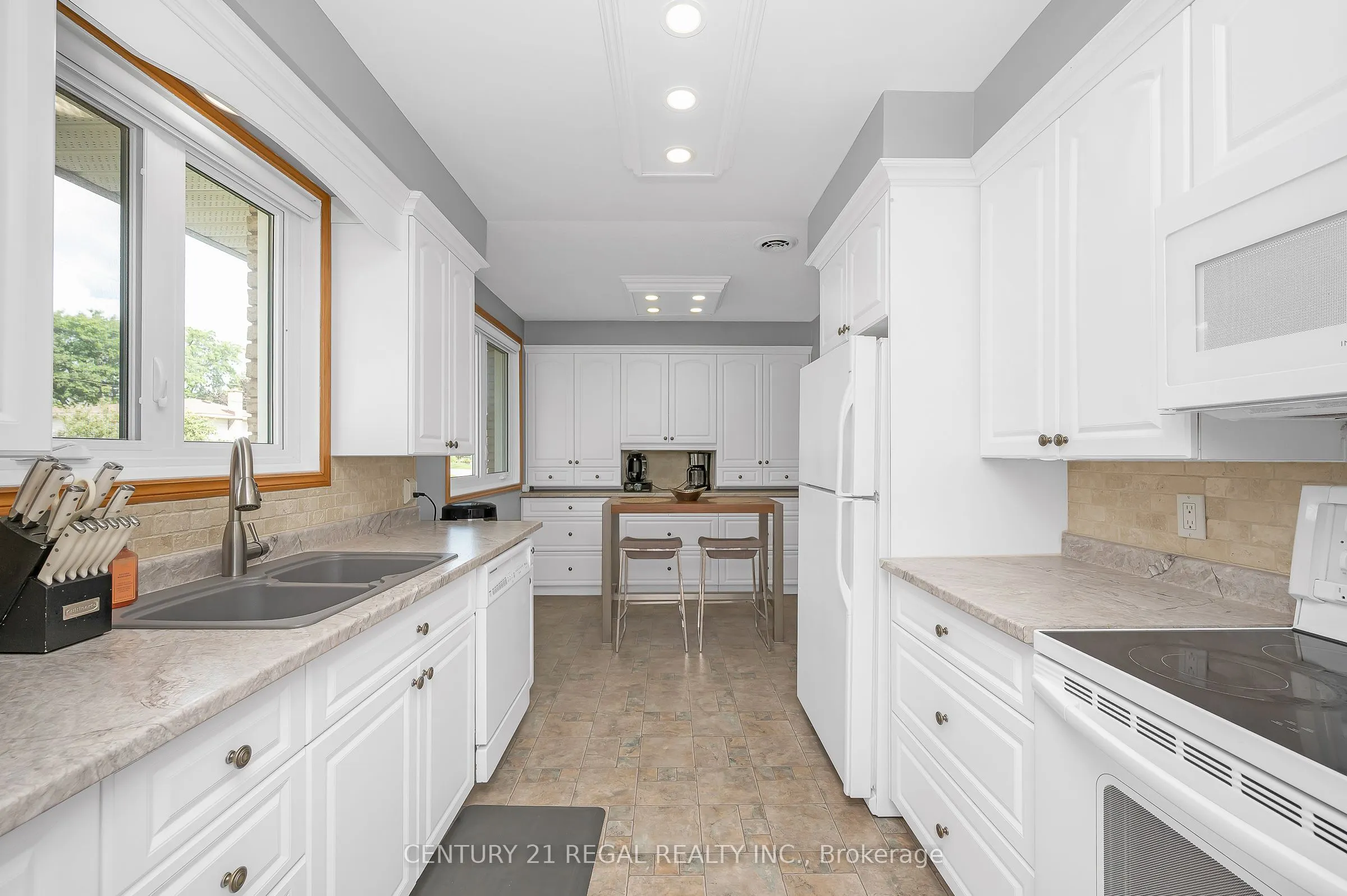 3 Mentino Court