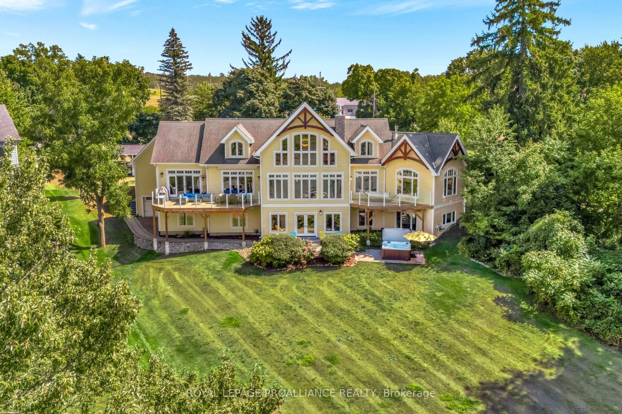 12698 Loyalist Parkway