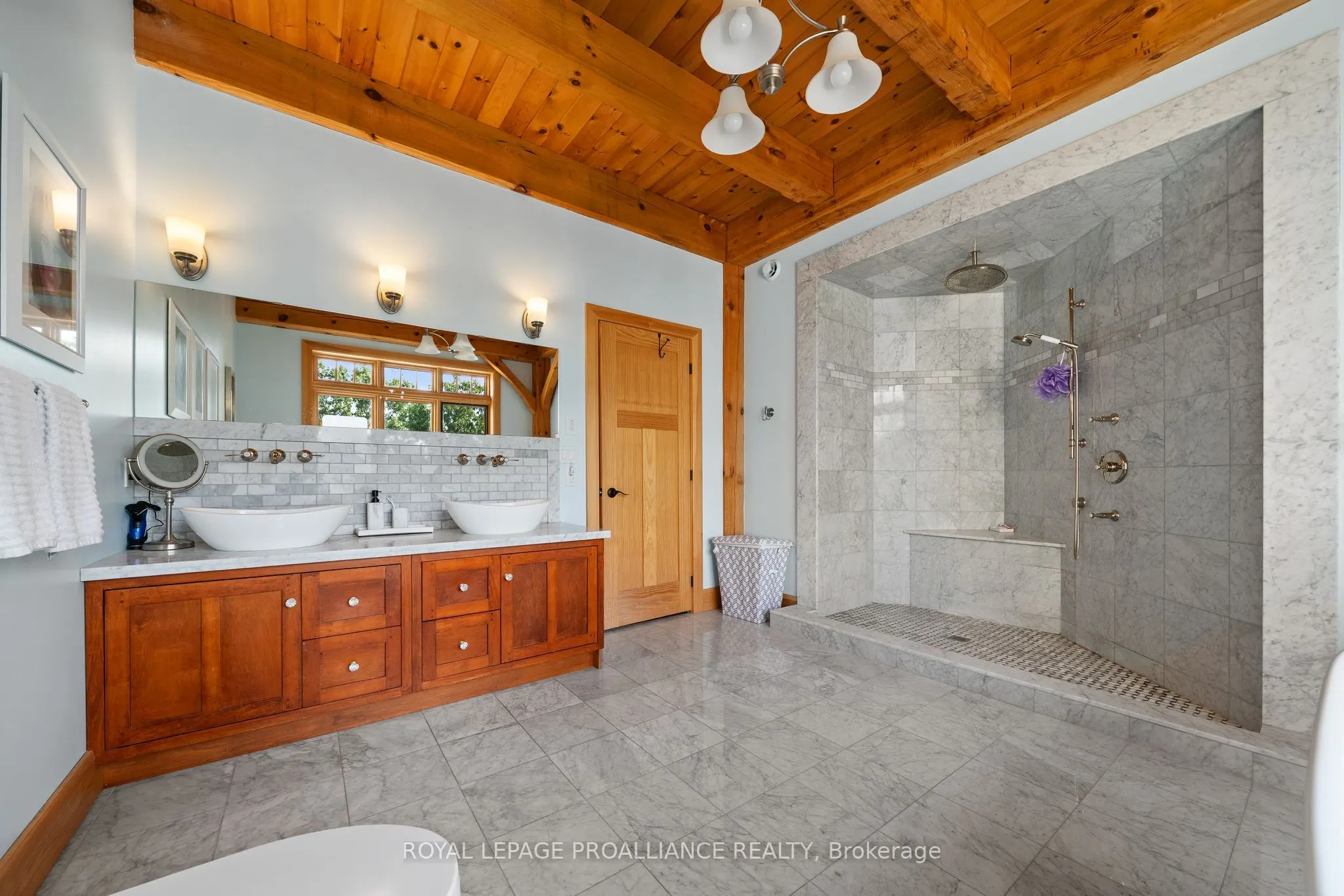 12698 Loyalist Parkway