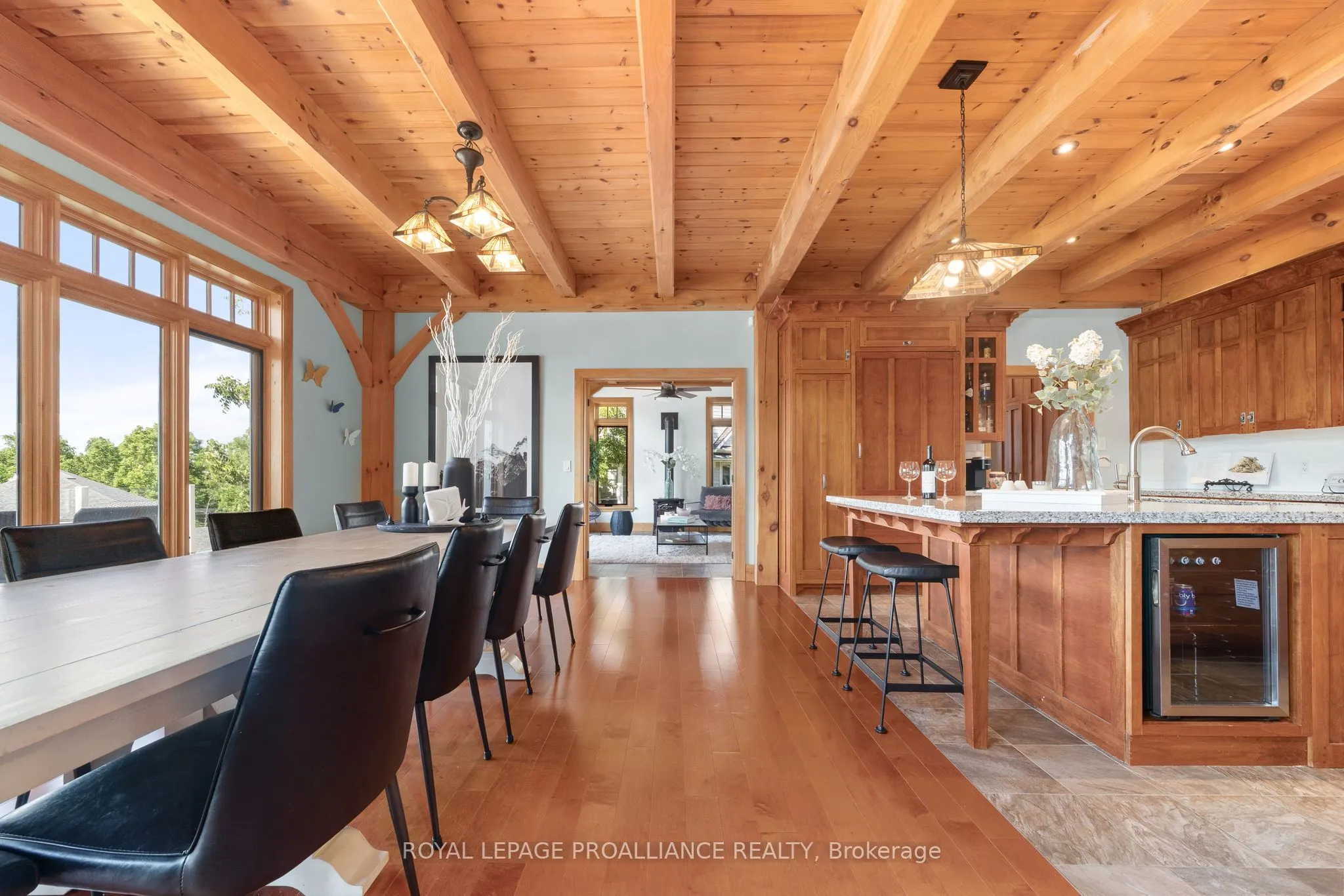 12698 Loyalist Parkway