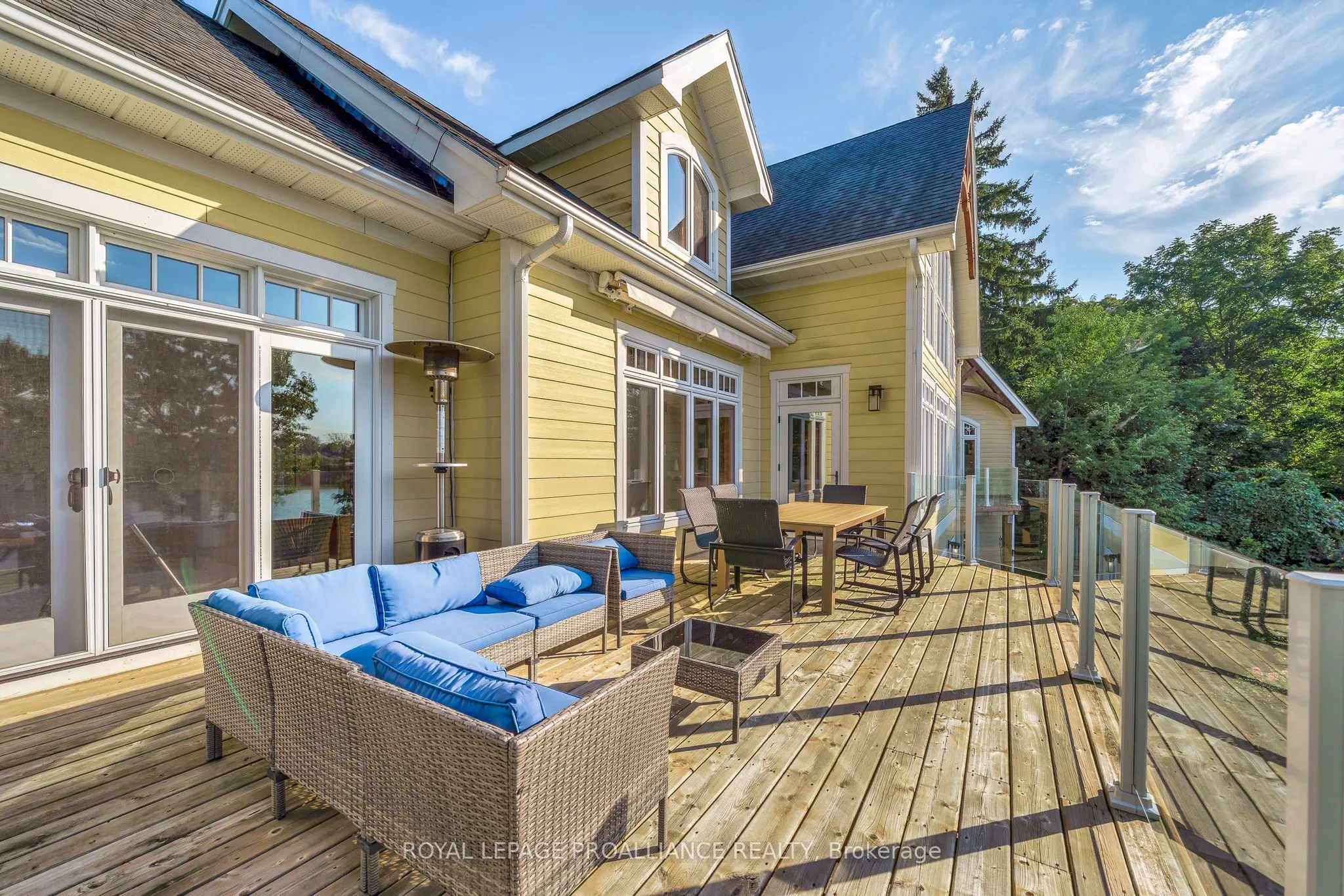 12698 Loyalist Parkway