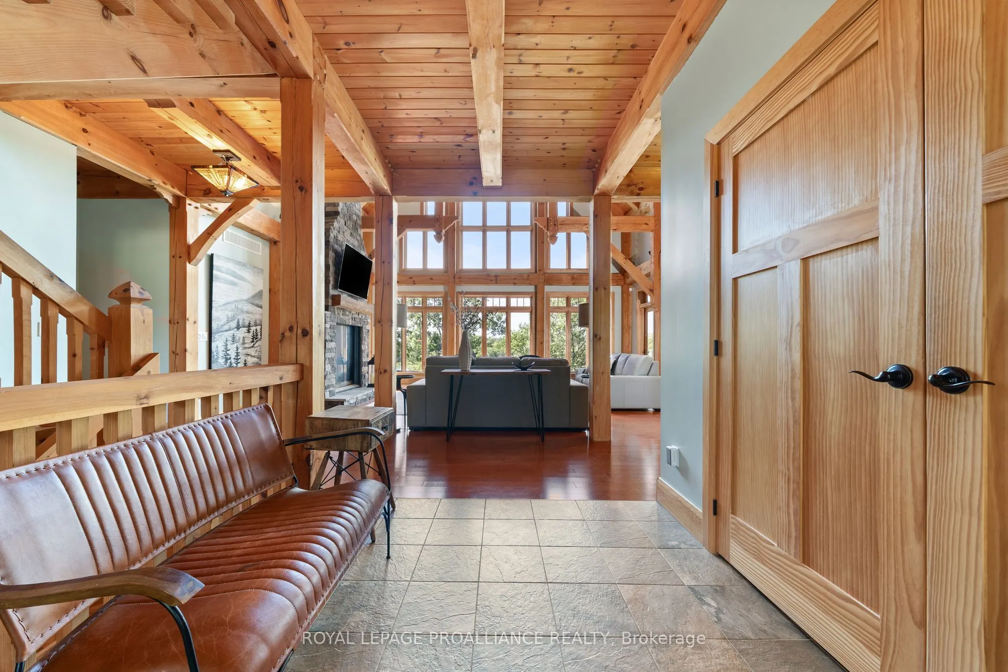 12698 Loyalist Parkway