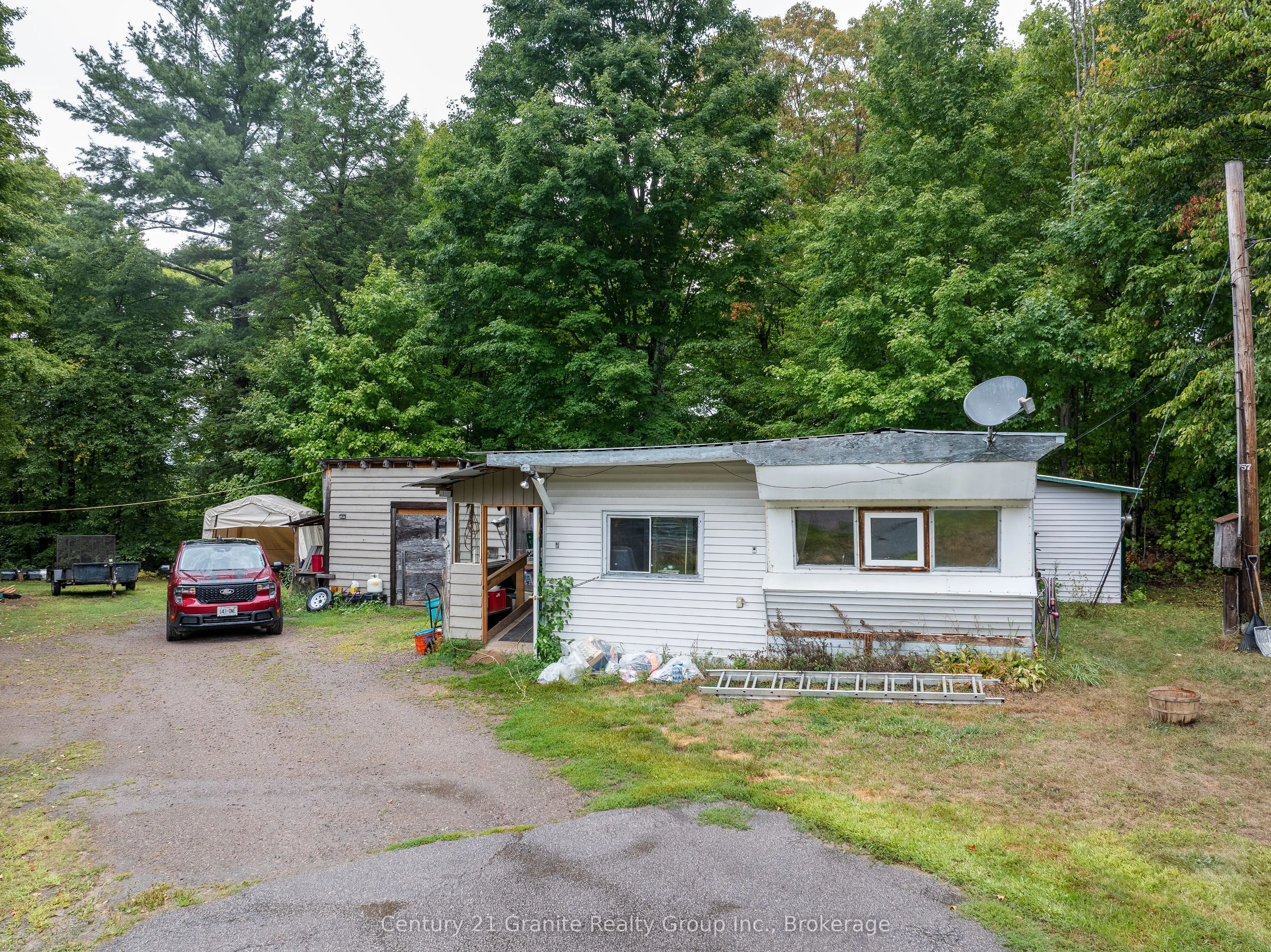 9564 Highway 118