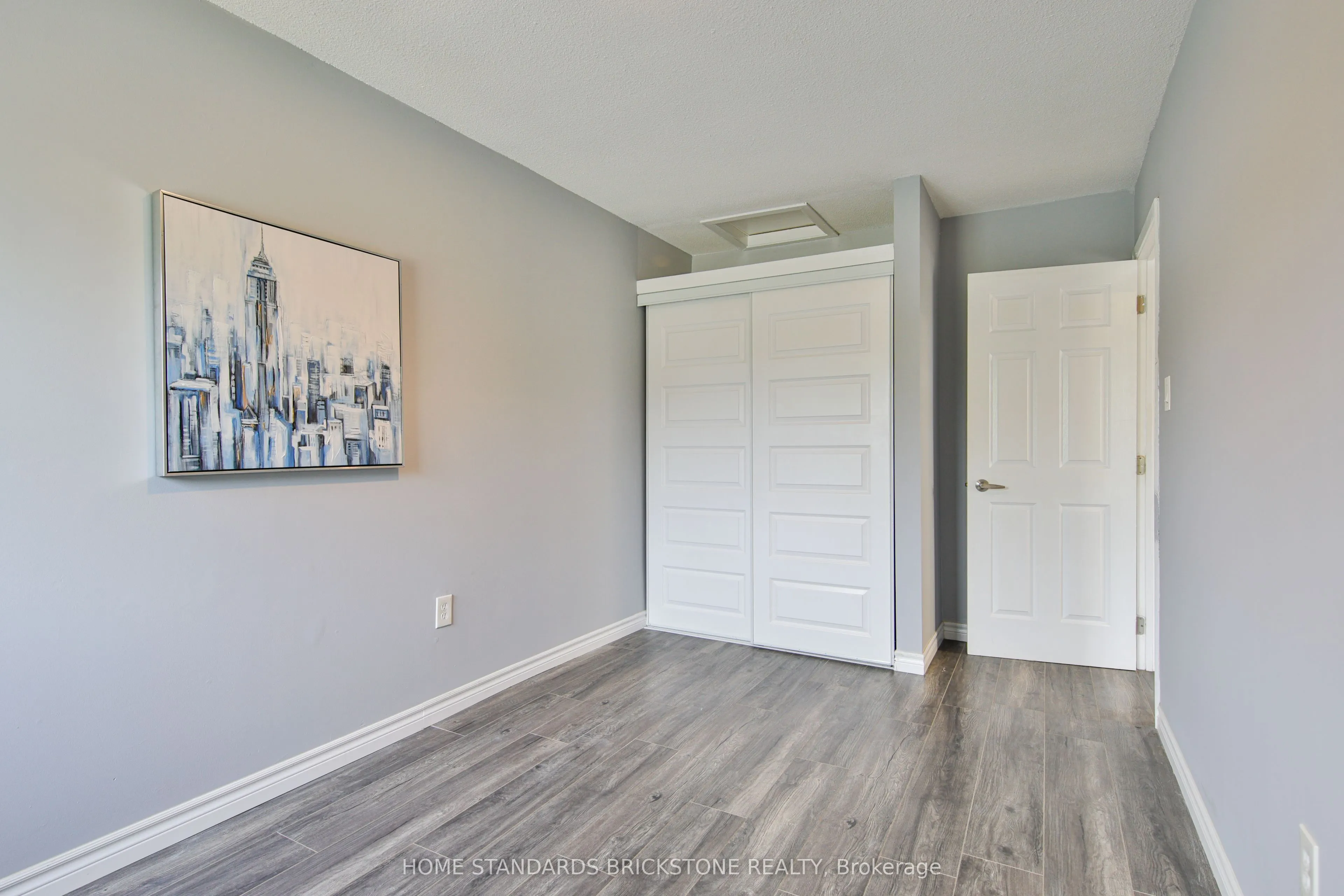 700 Osgoode Drive N, #38