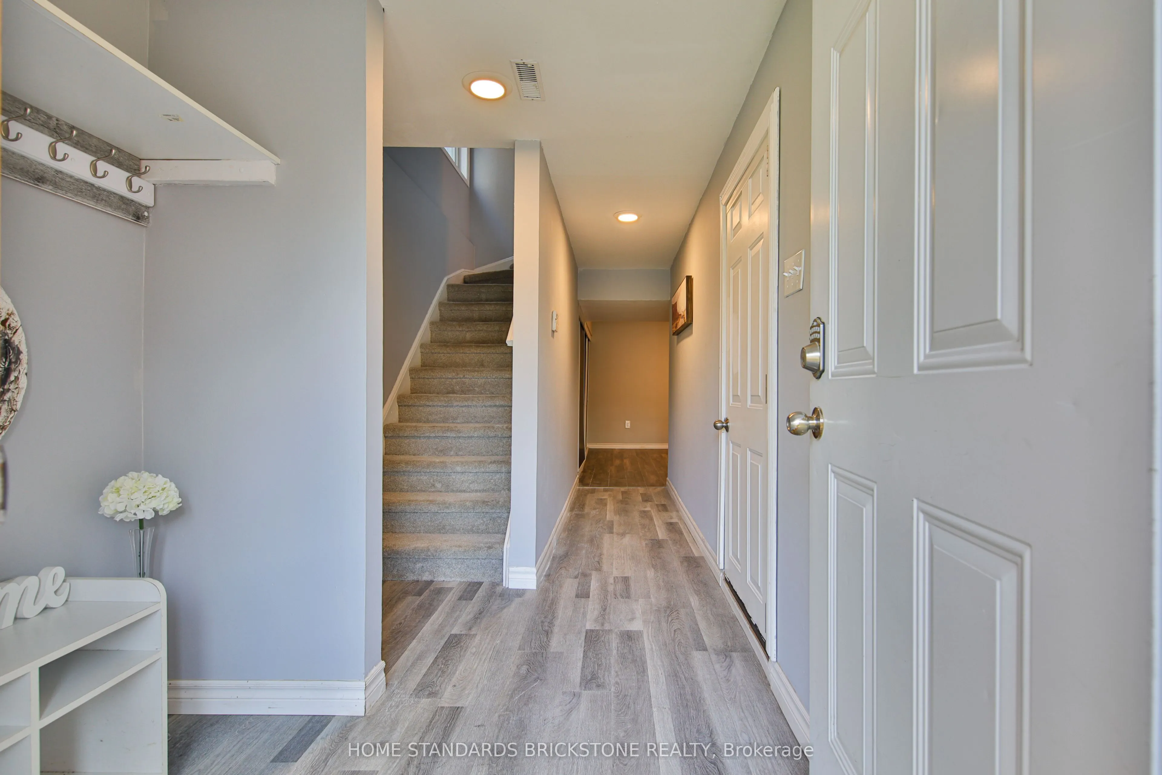 700 Osgoode Drive N, #38