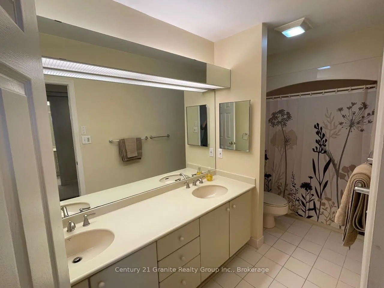 1119 Wampum Road