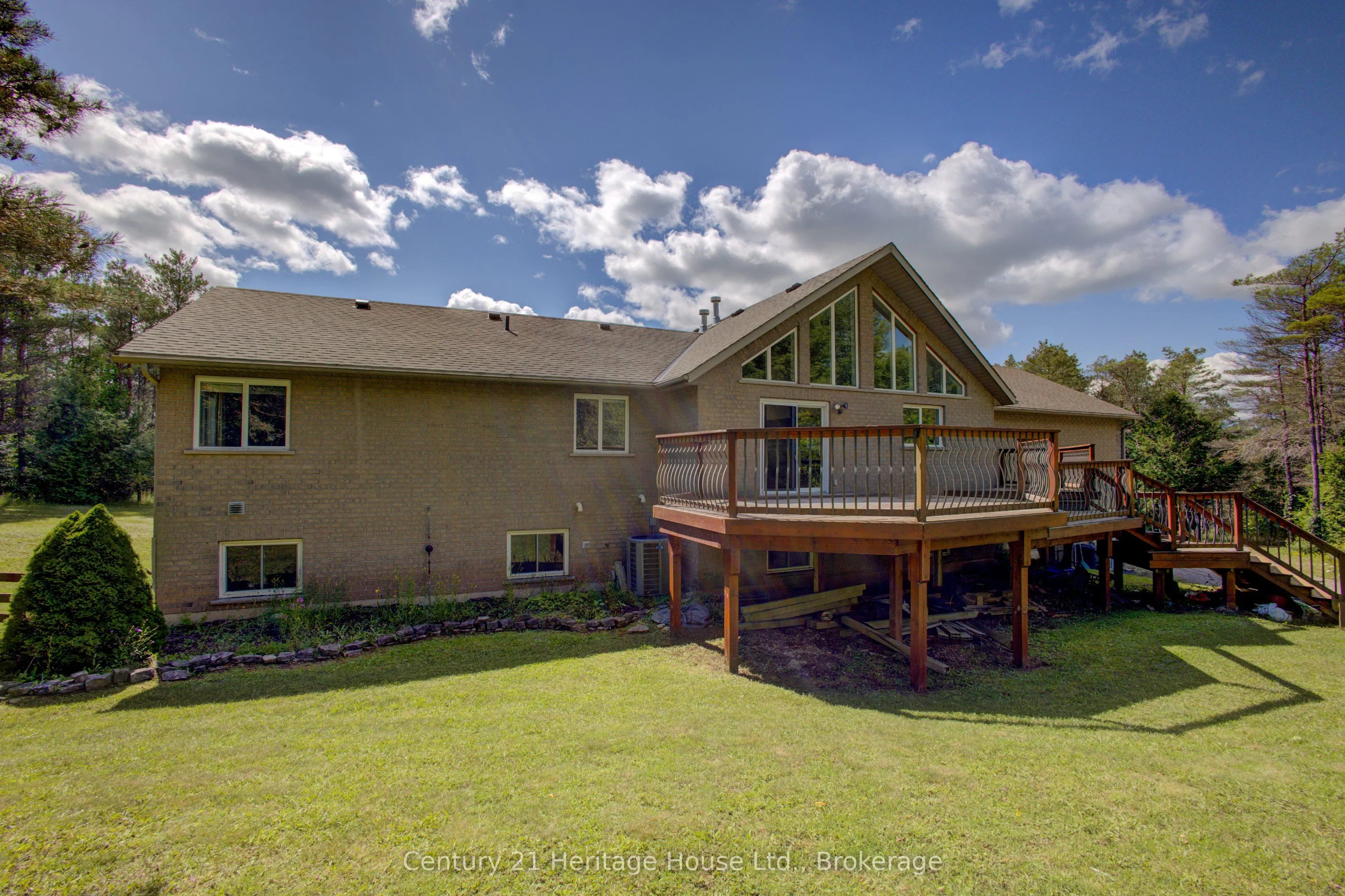 323041 Durham Road E