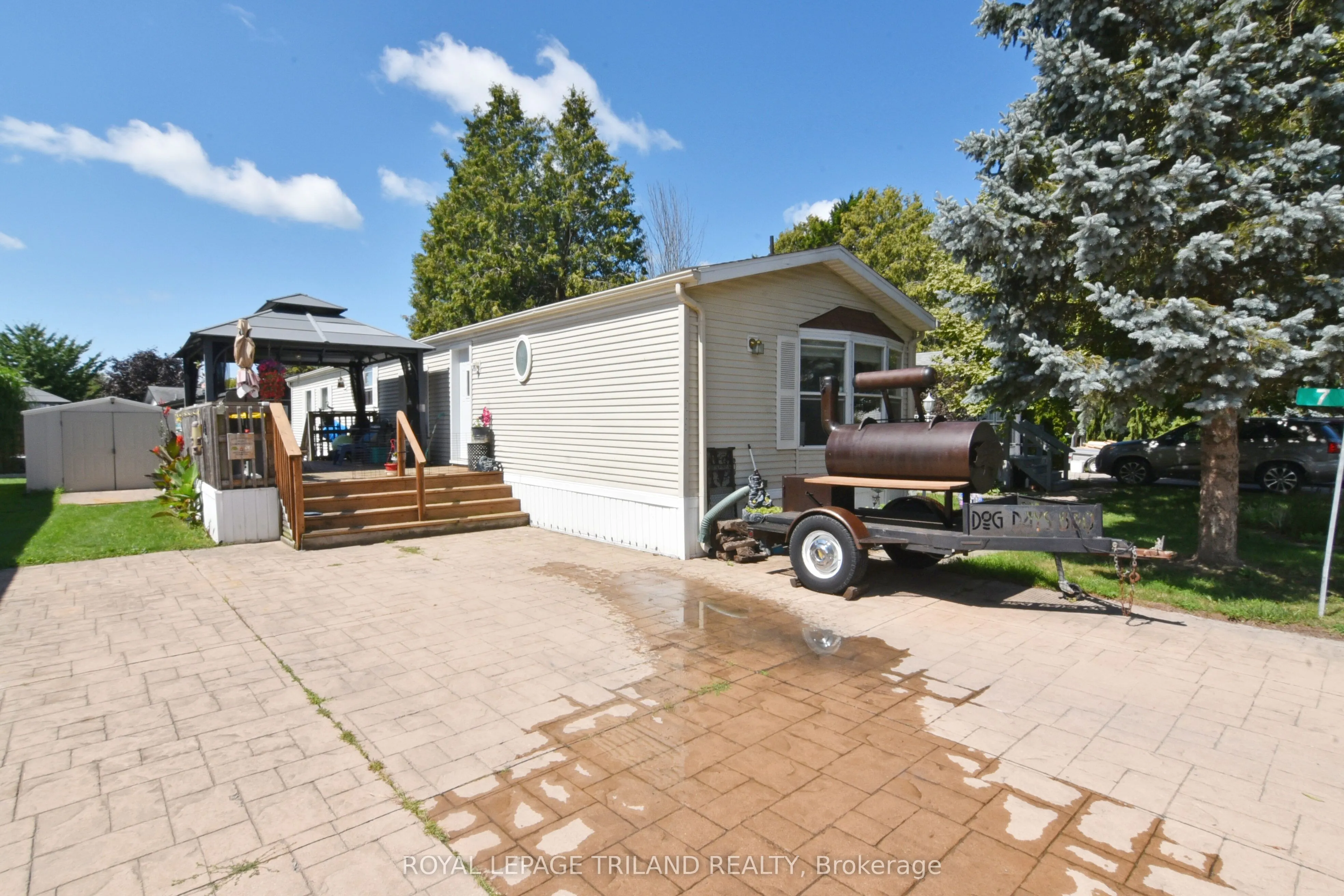 9385 Ipperwash Road, #7