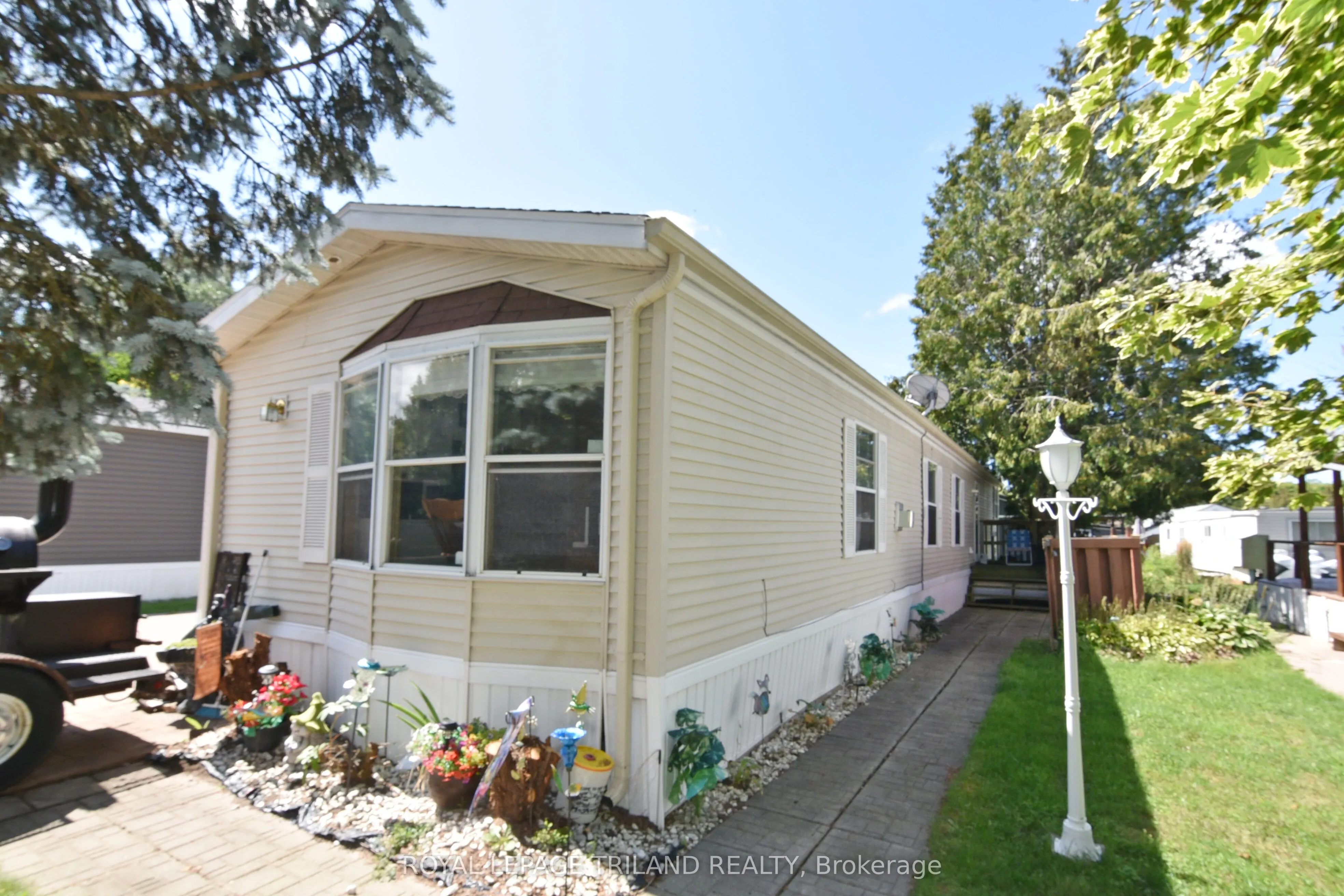 9385 Ipperwash Road, #7