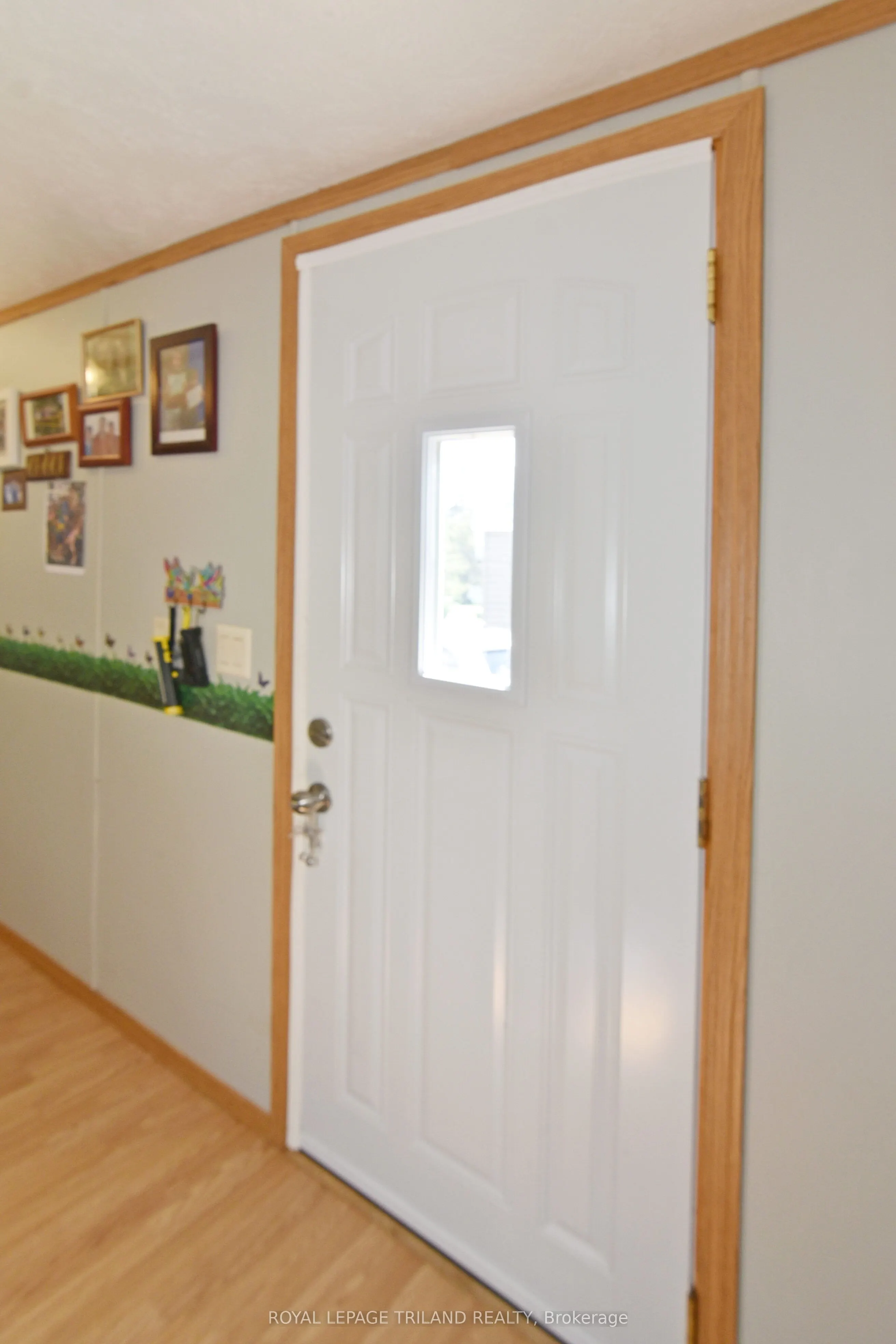 9385 Ipperwash Road, #7