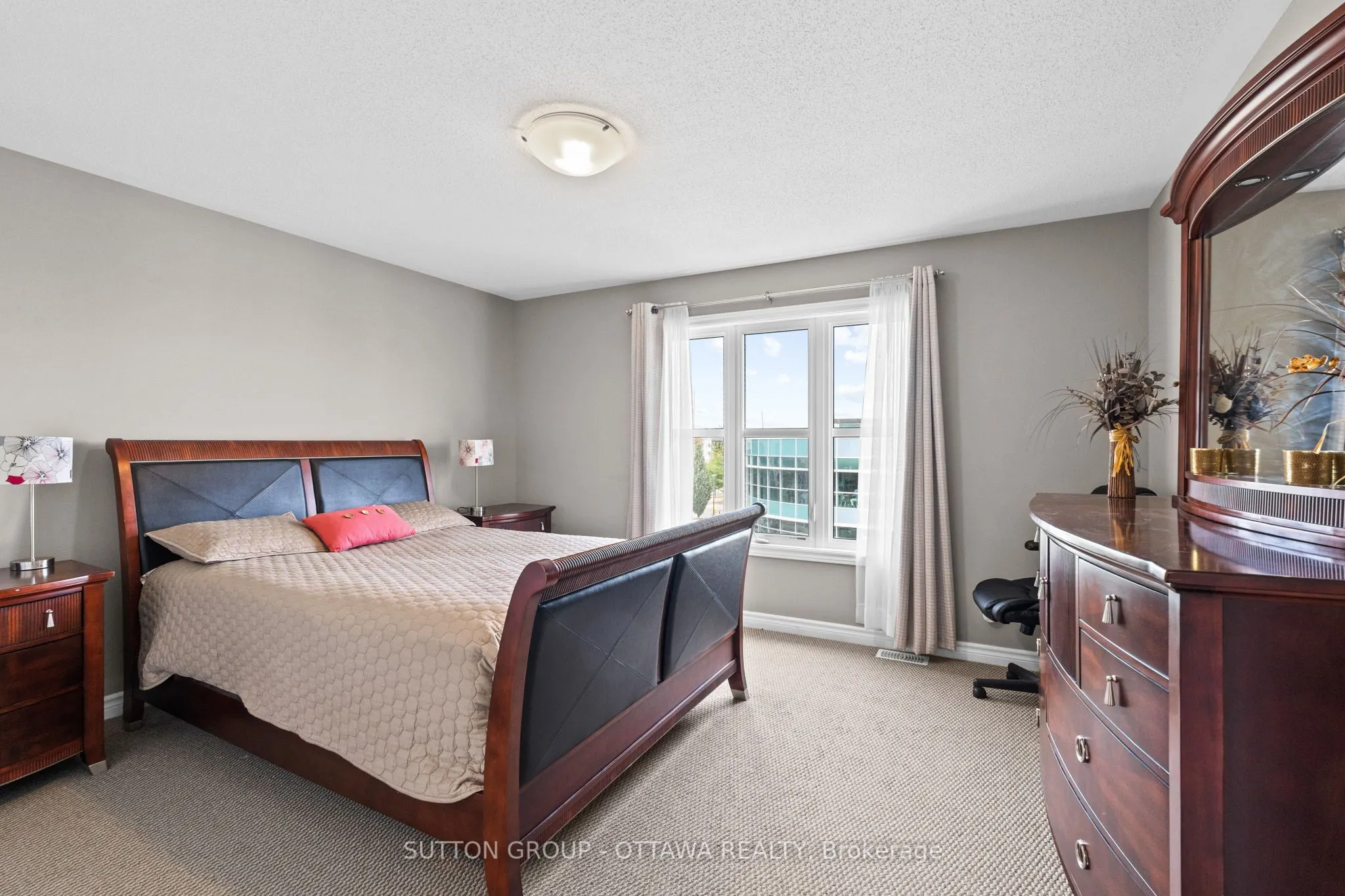 474 Clearbrook Drive, #8