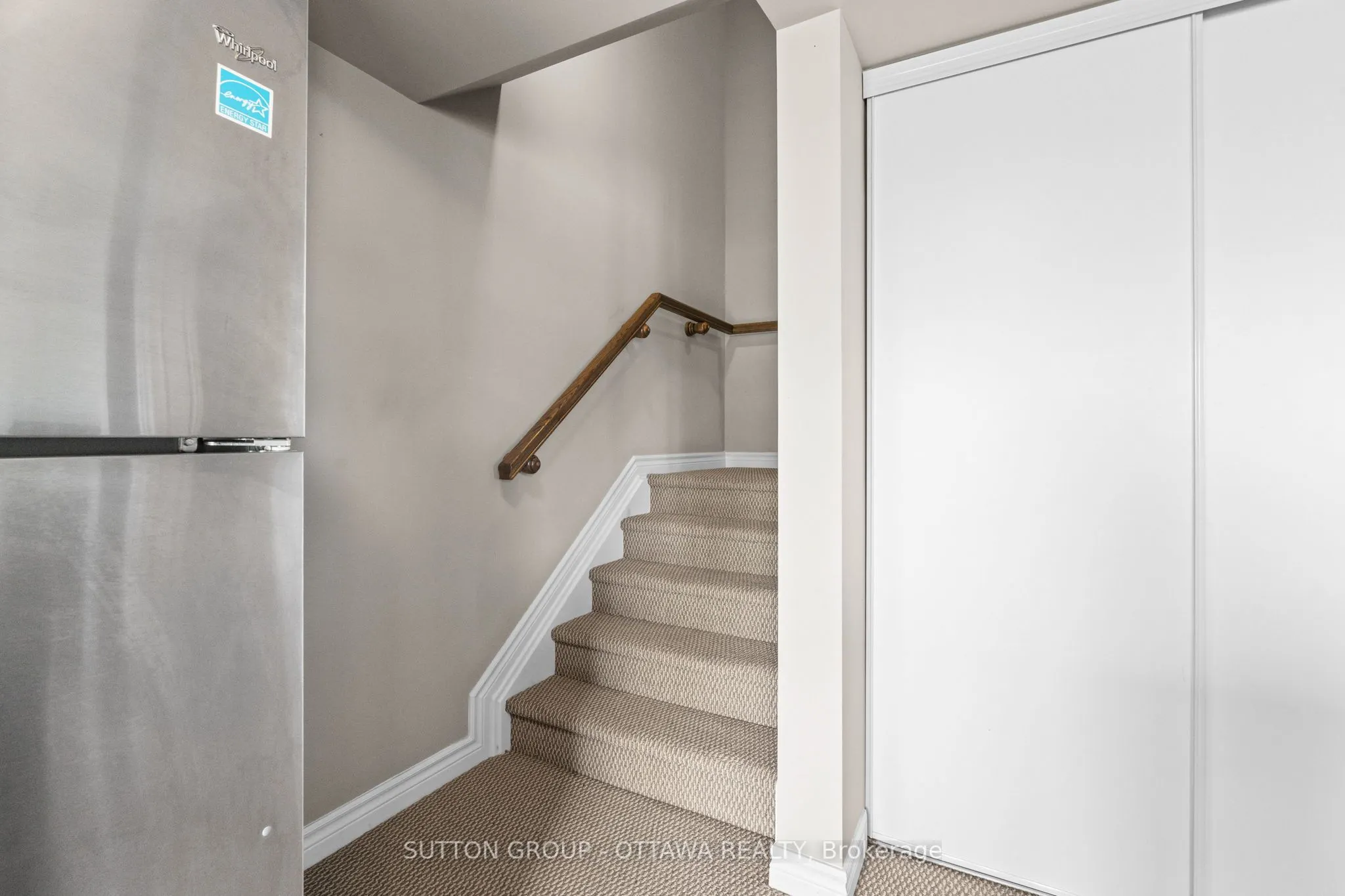 474 Clearbrook Drive, #8
