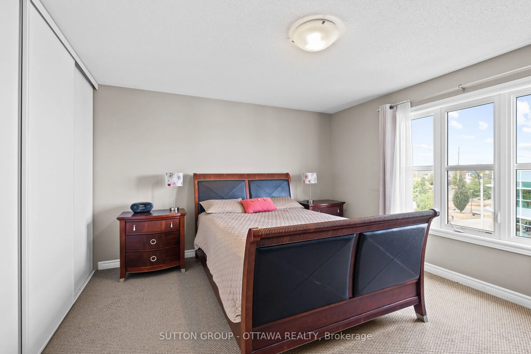 474 Clearbrook Drive, #8