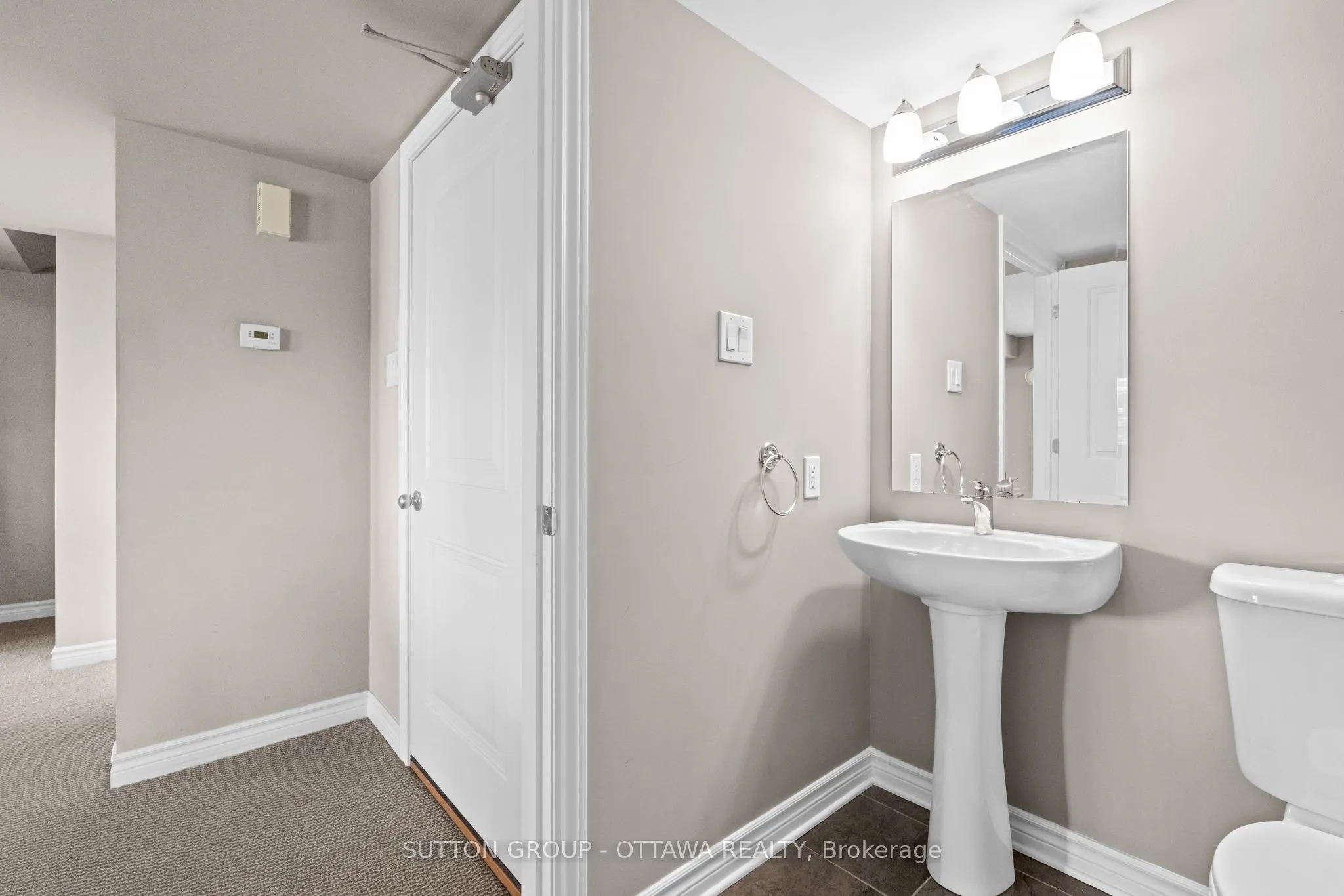 474 Clearbrook Drive, #8