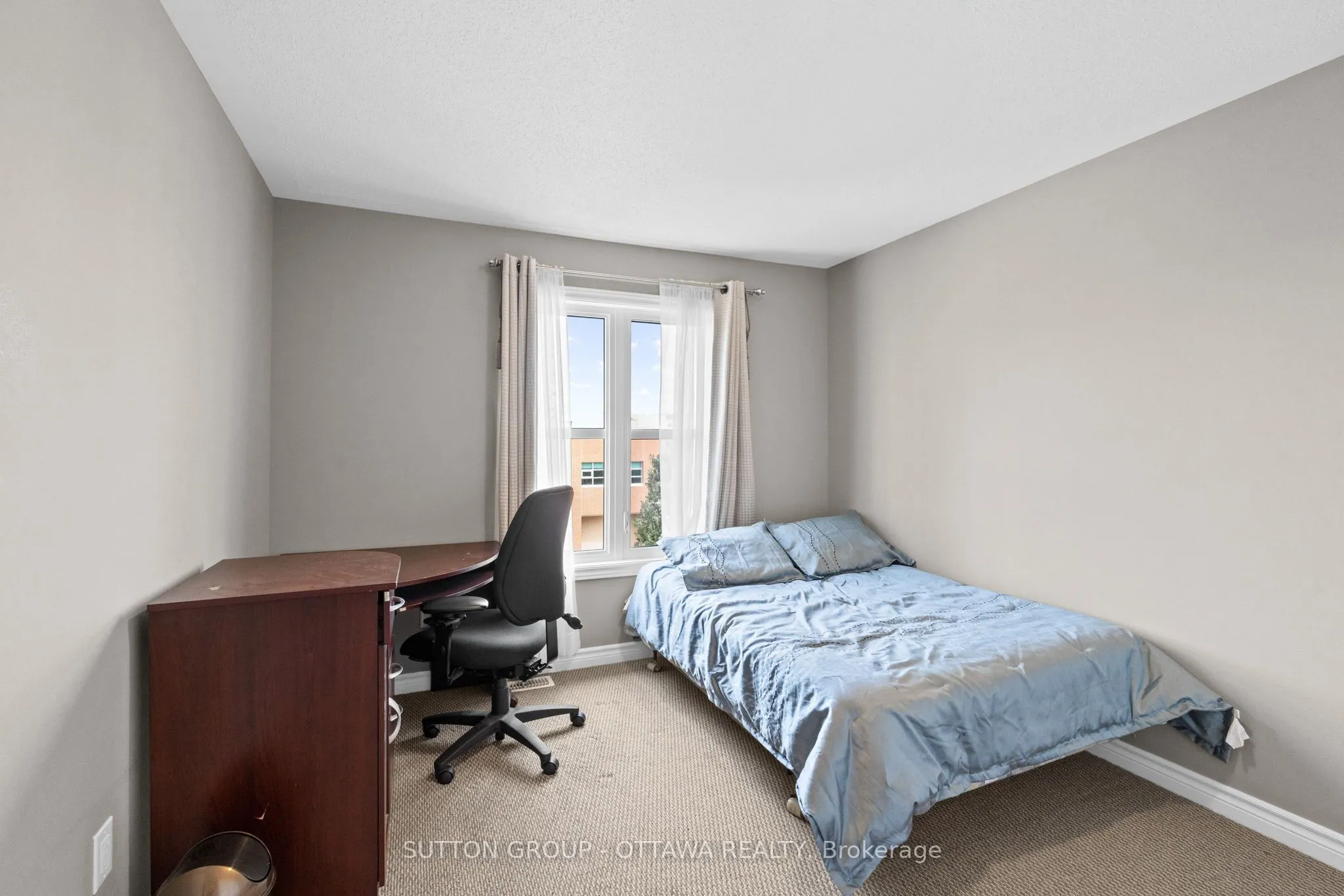 474 Clearbrook Drive, #8
