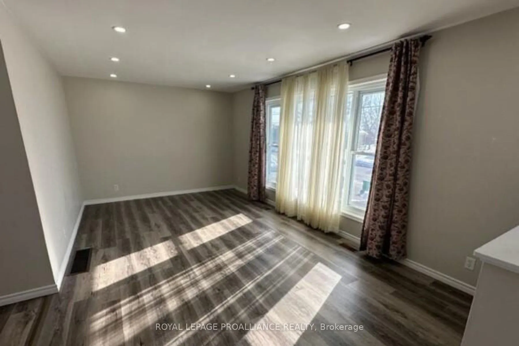 44 North Park Gardens, #A