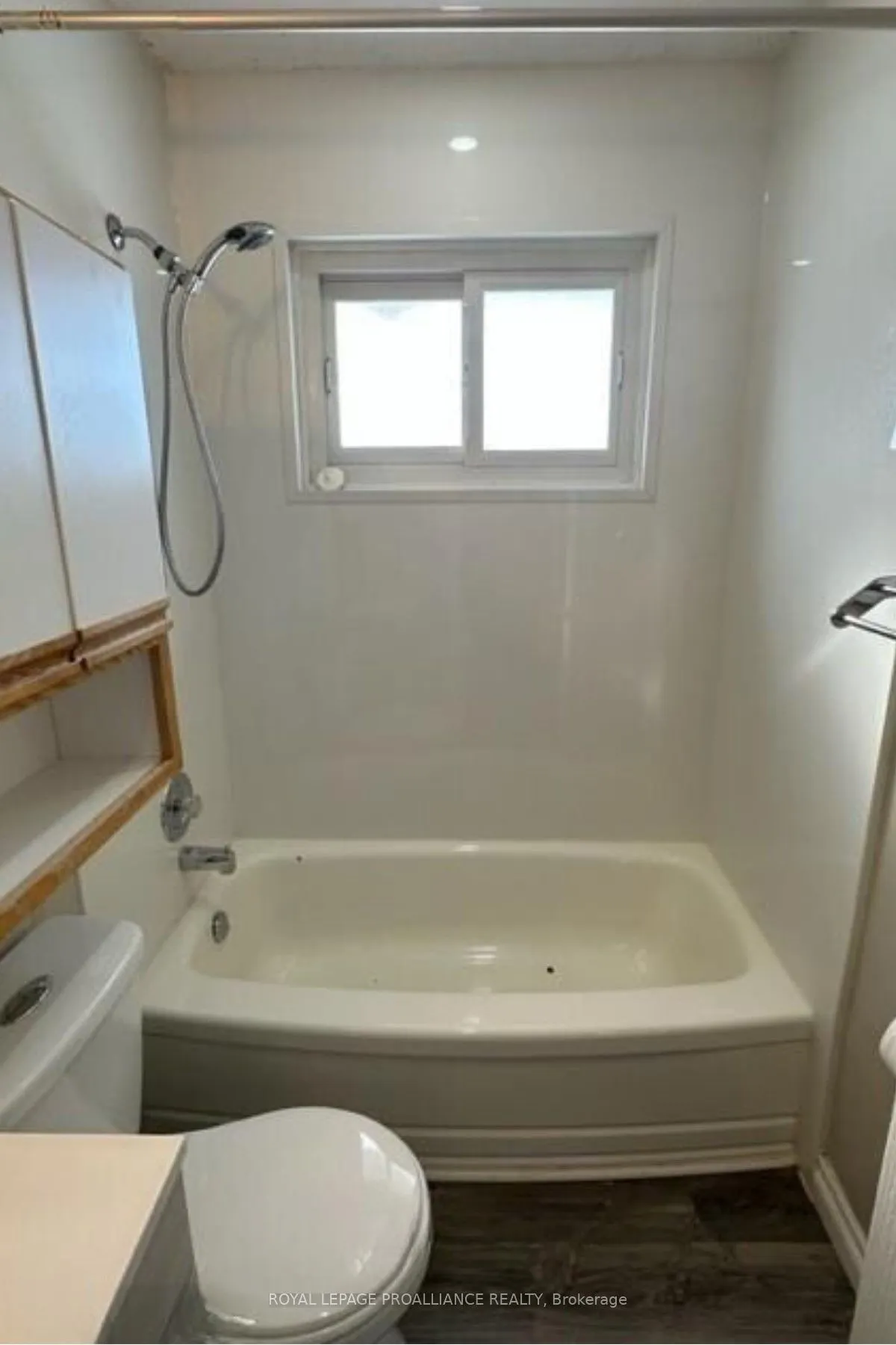 44 North Park Gardens, #A