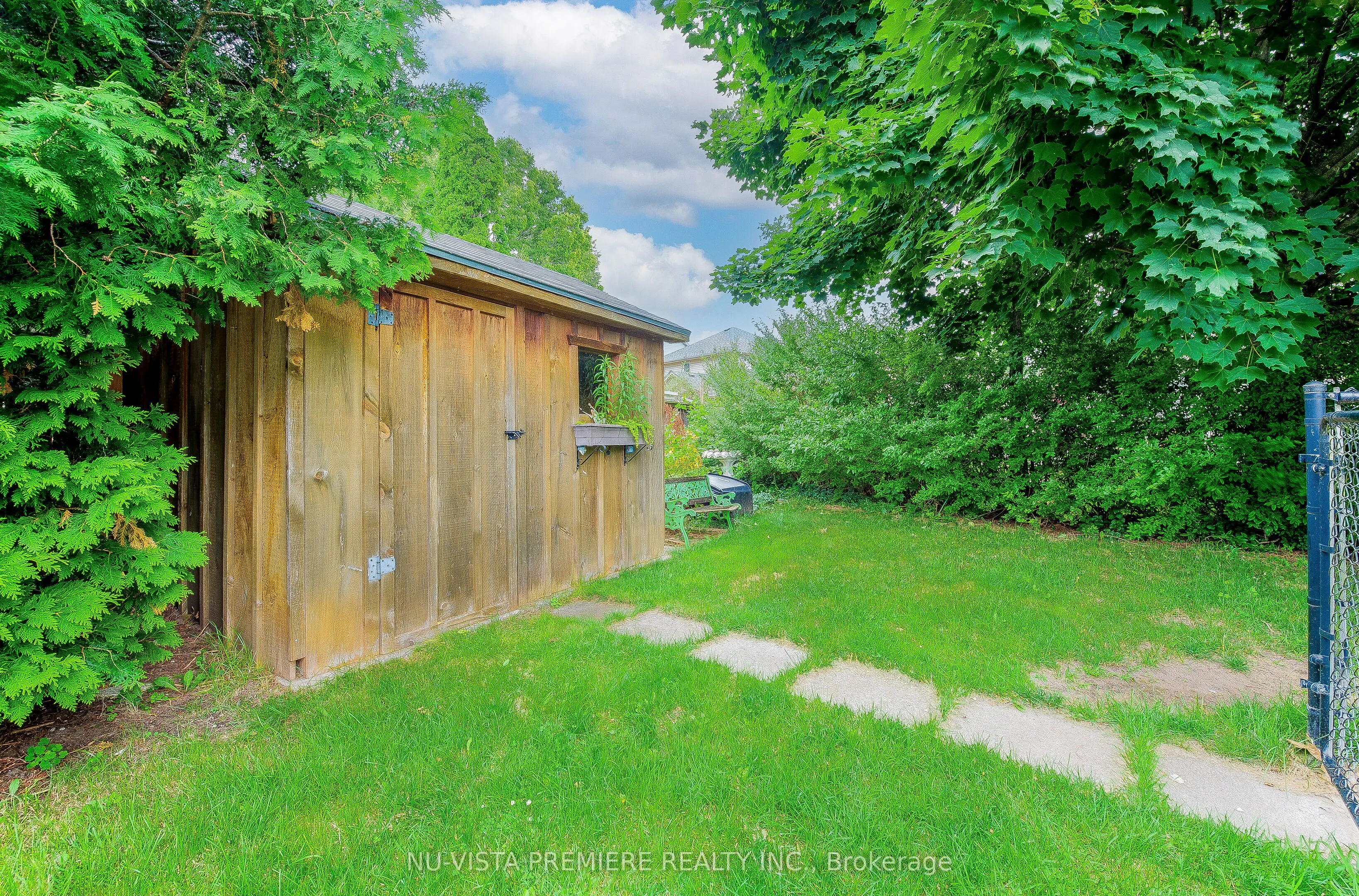 57 McTaggart Crescent