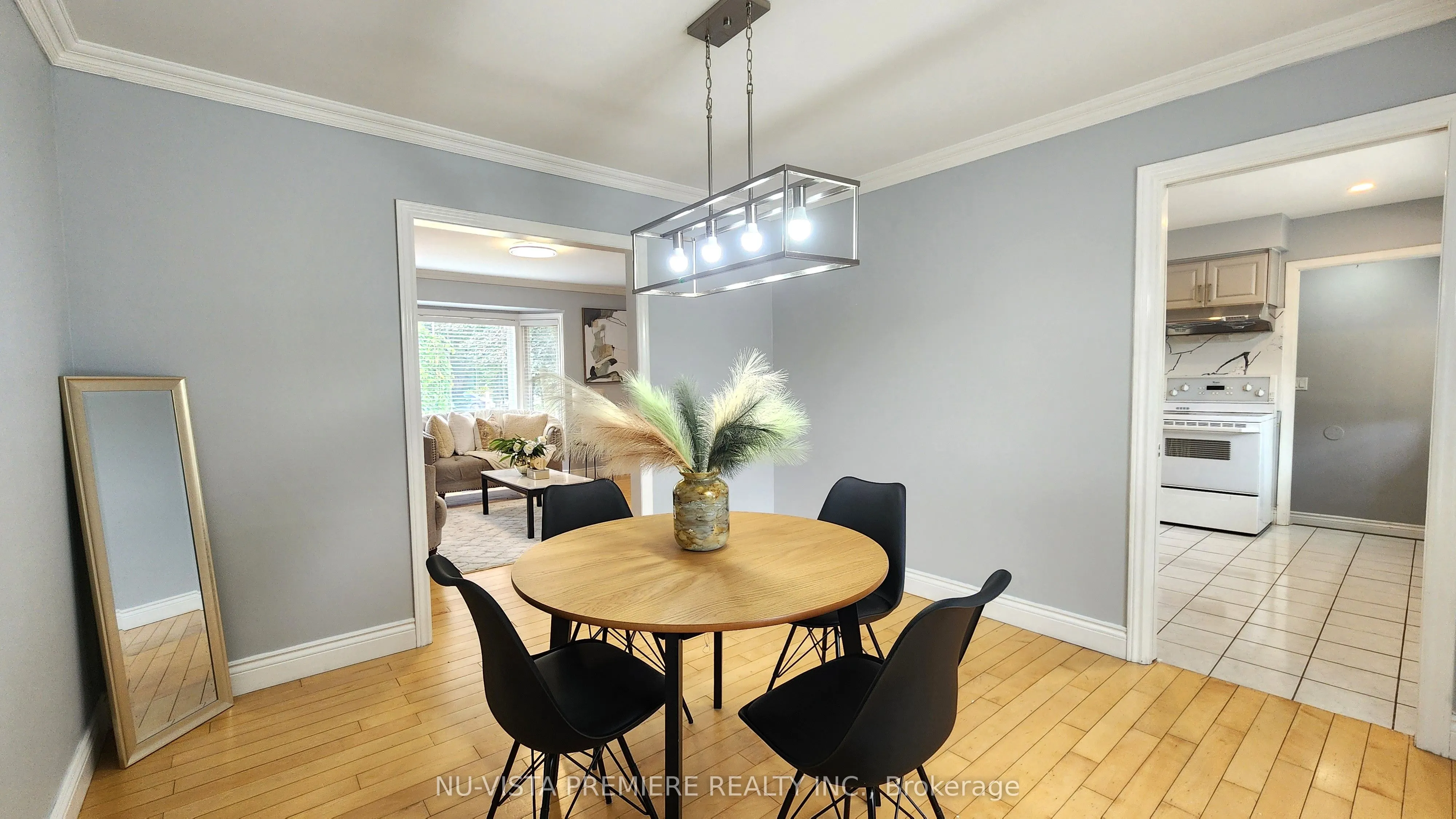 57 McTaggart Crescent