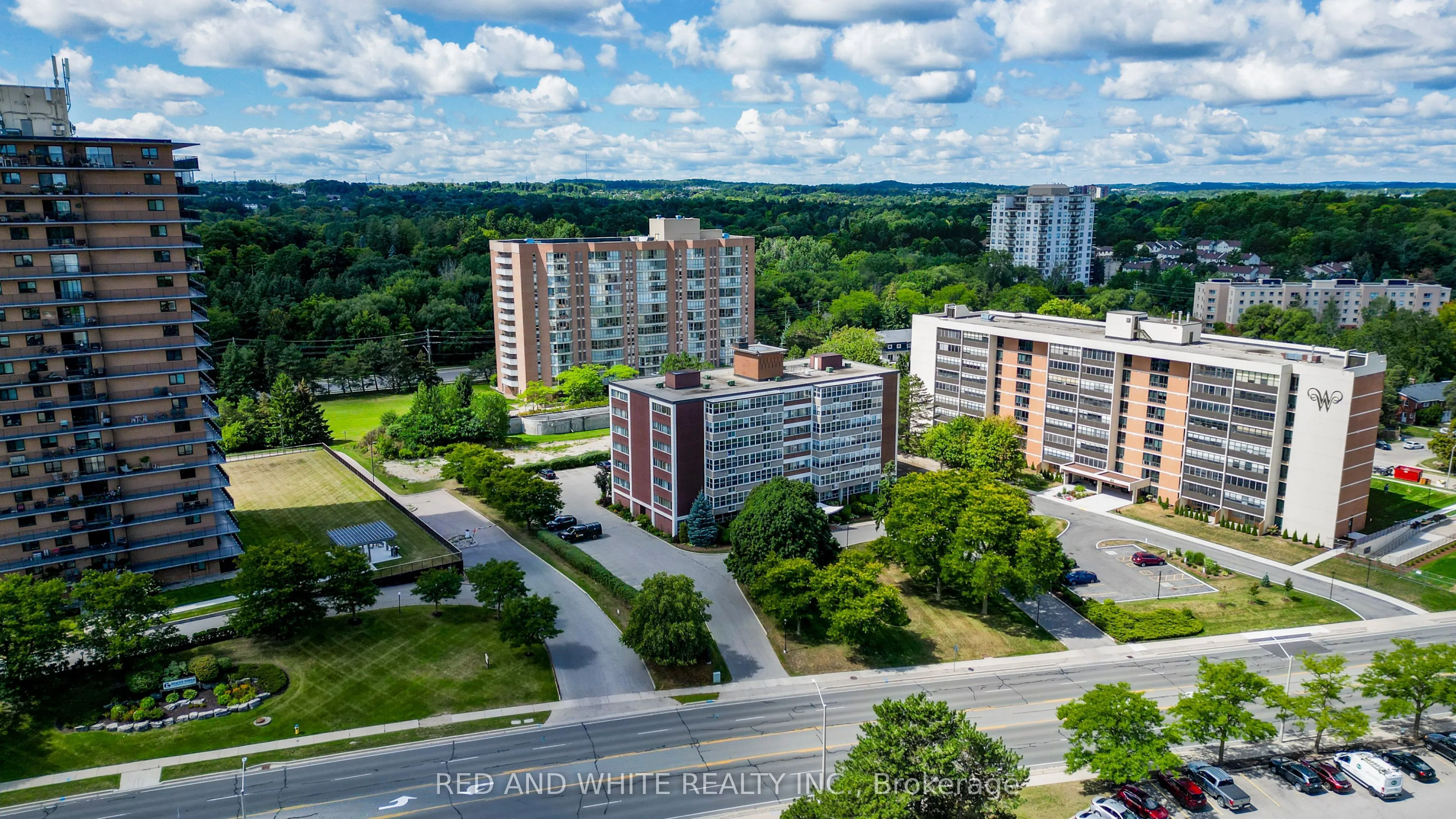 45 Westmount Road N, #407