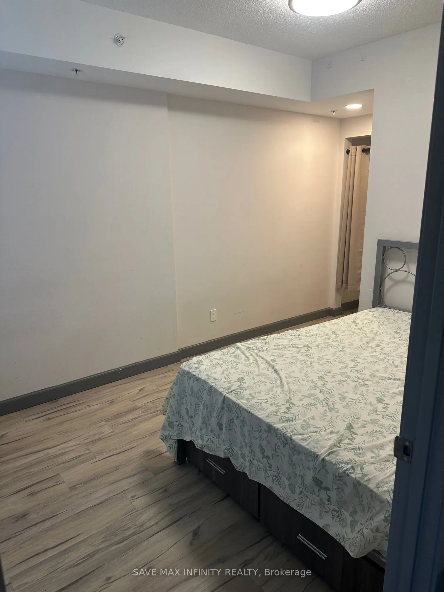 258B Sunview Street, #272