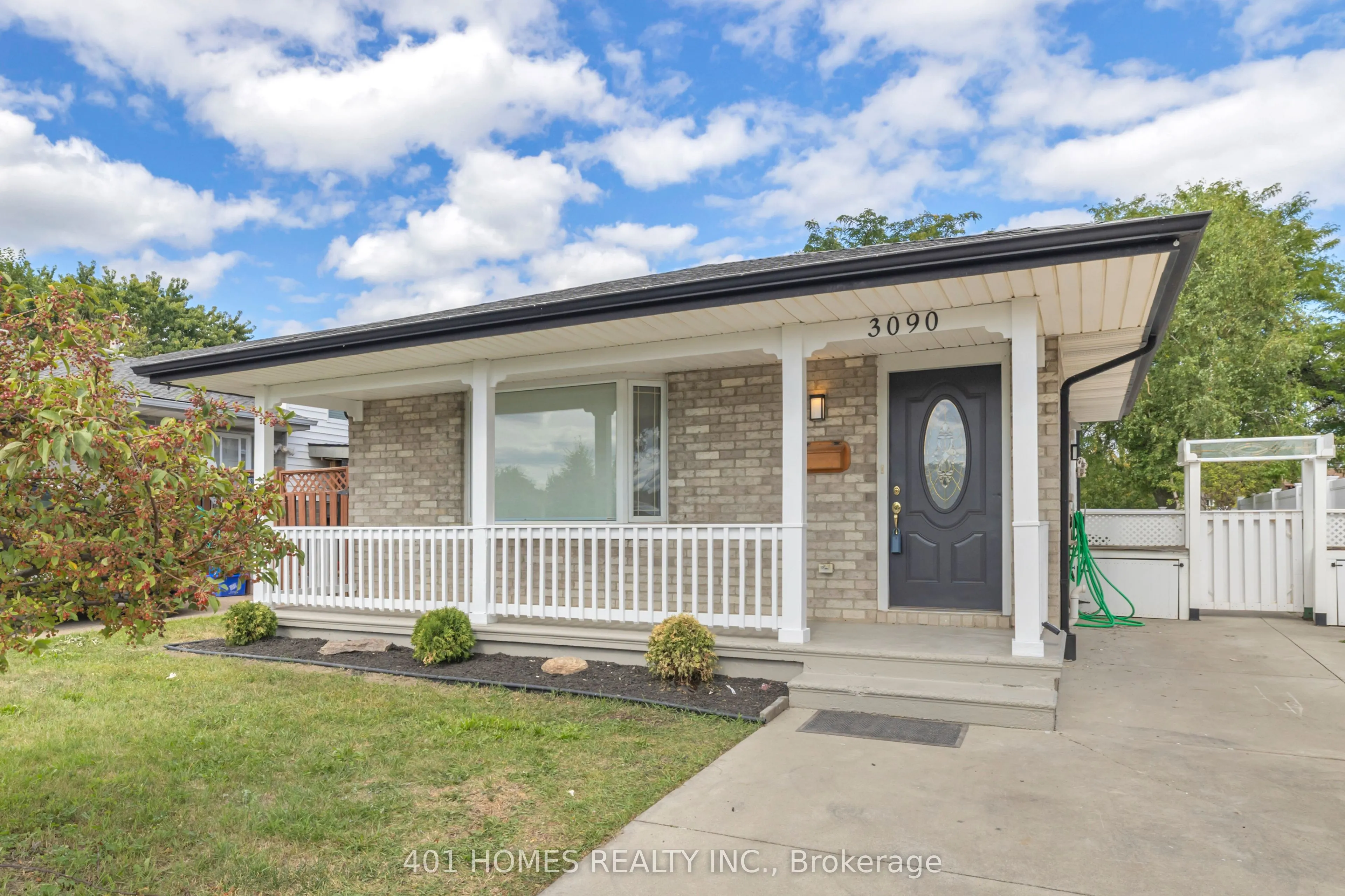 3090 Conservation Drive E