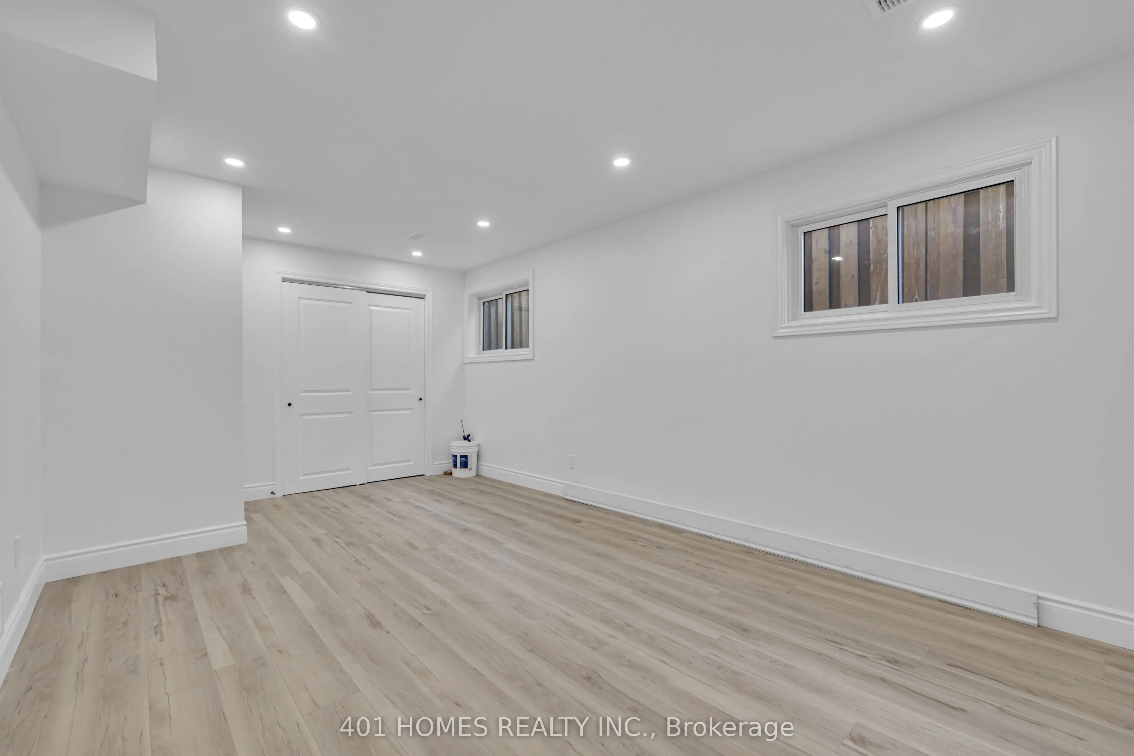 3090 Conservation Drive E