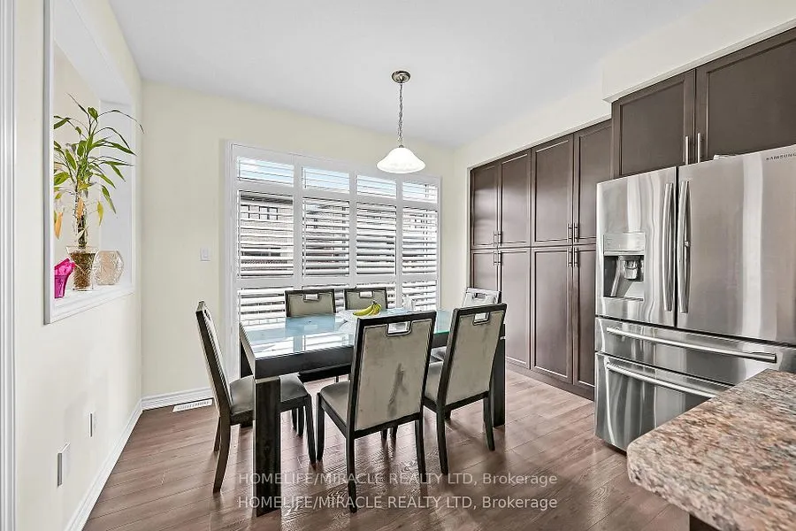 3 Aldgate Avenue