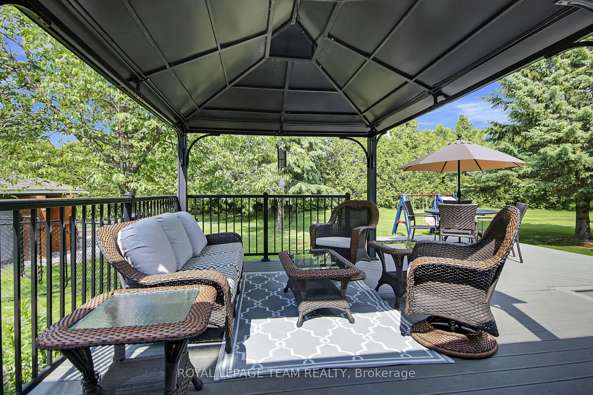 8 Richland Drive