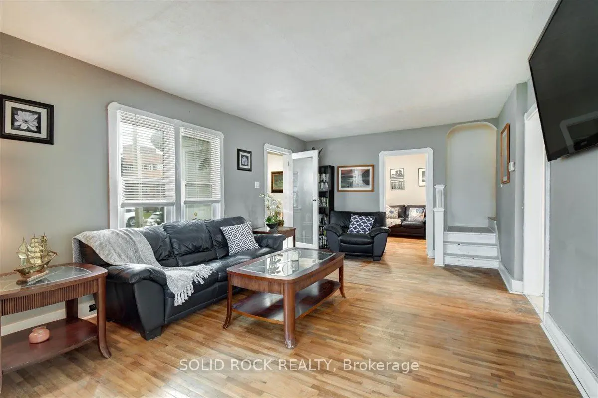 141 Oliver Road