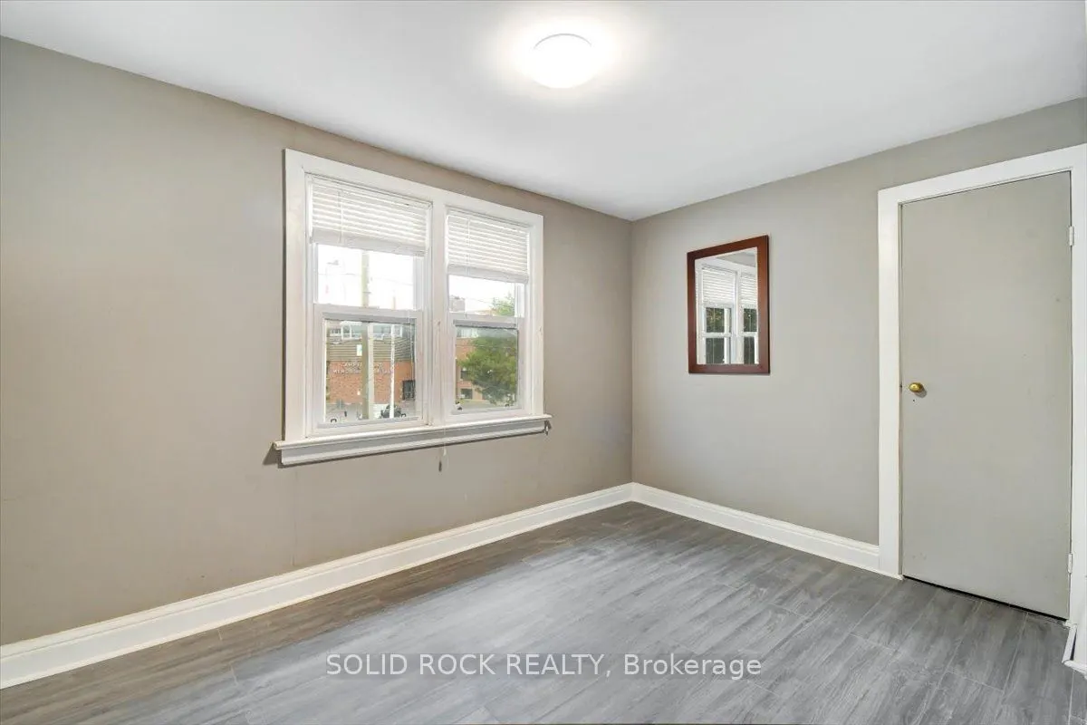141 Oliver Road