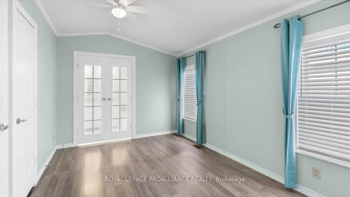 311 Dundas Street, #18