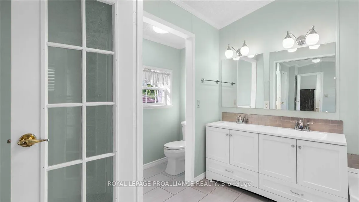311 Dundas Street, #18