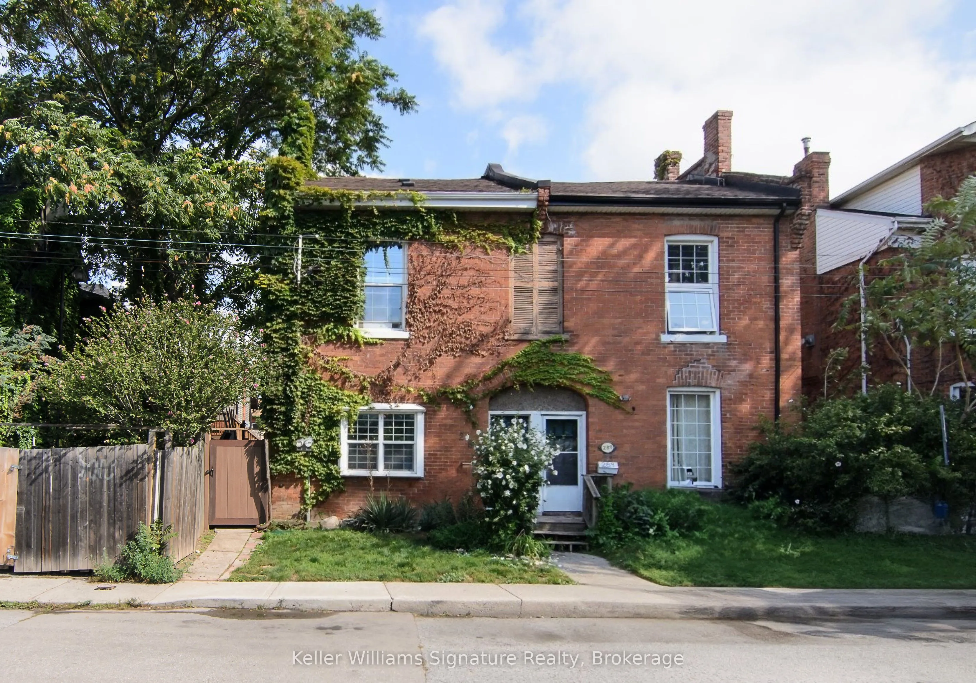 287 Hunter Street E, #Upper