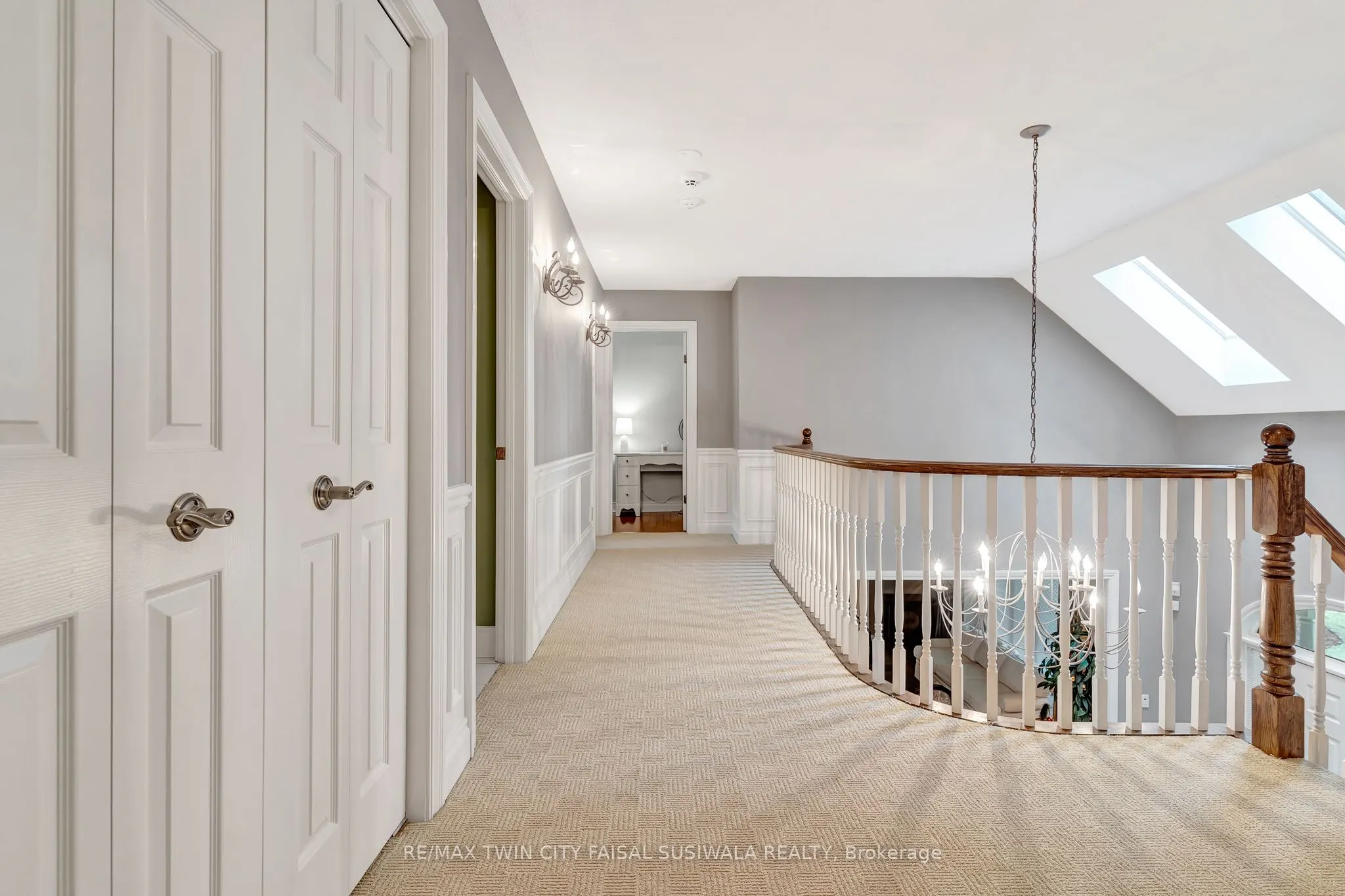 22 Deerpath Court