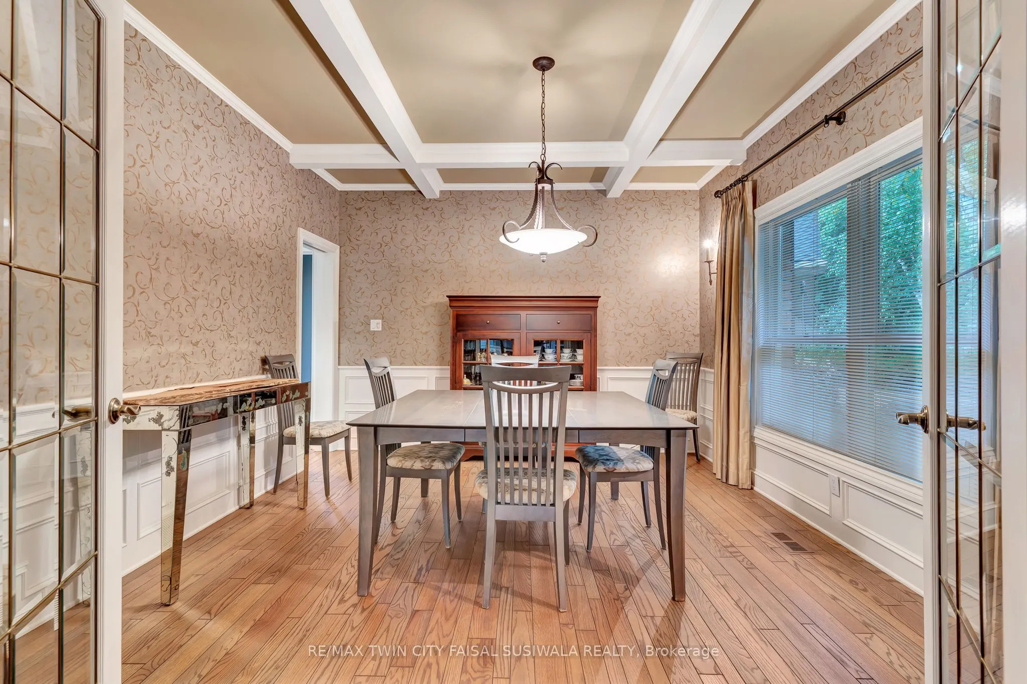 22 Deerpath Court