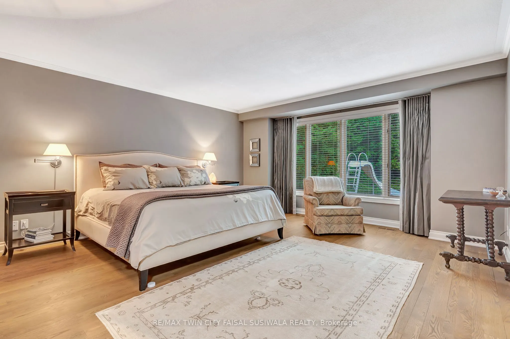 22 Deerpath Court