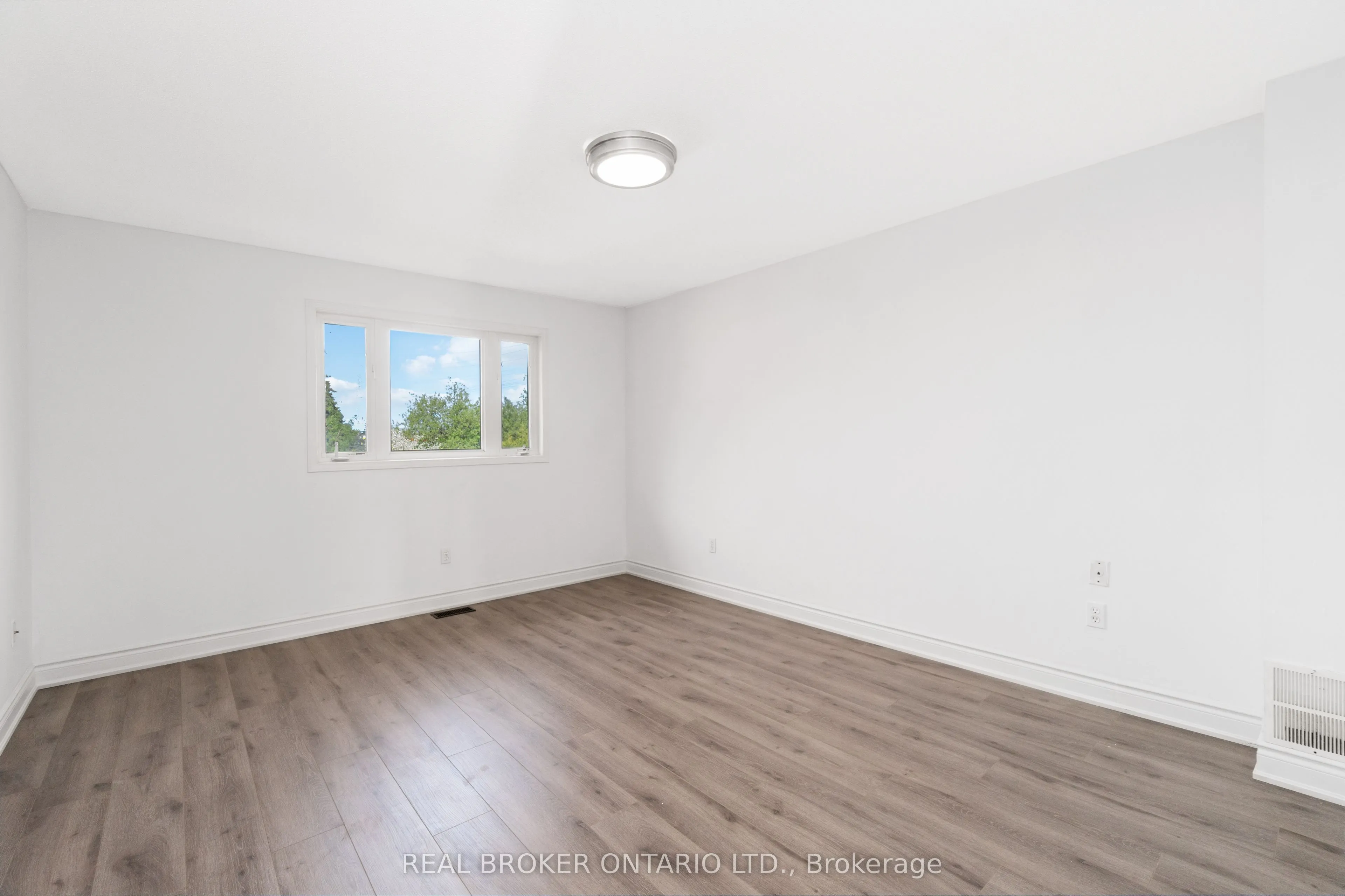 3 A Southpark Drive