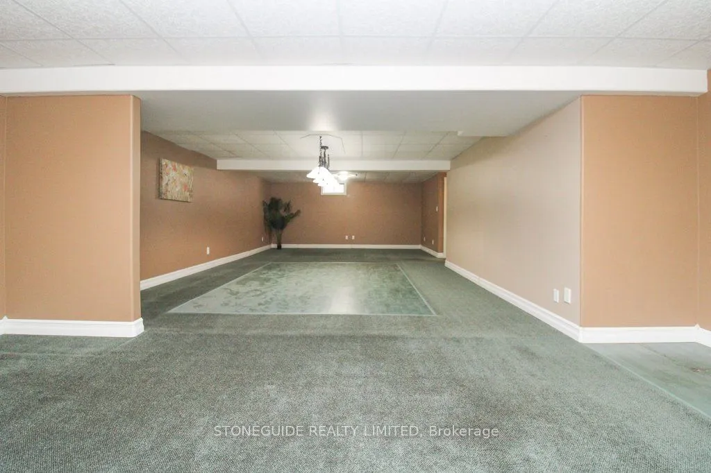 2281 Wintergreen Trail