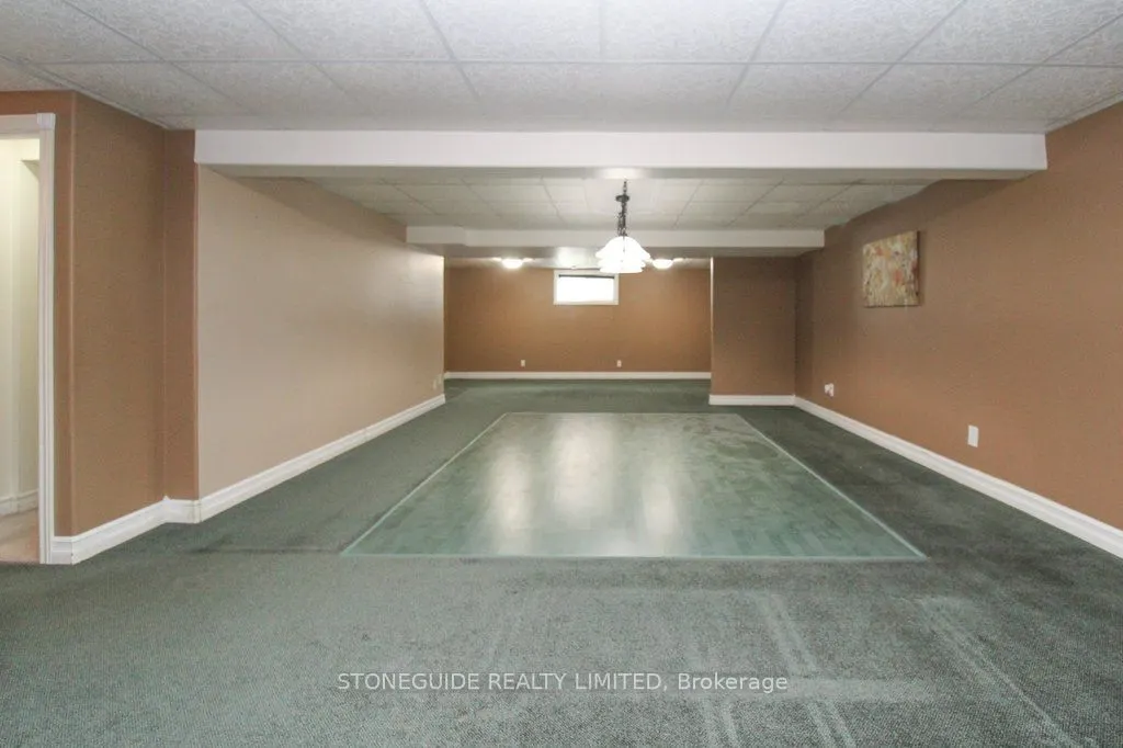 2281 Wintergreen Trail