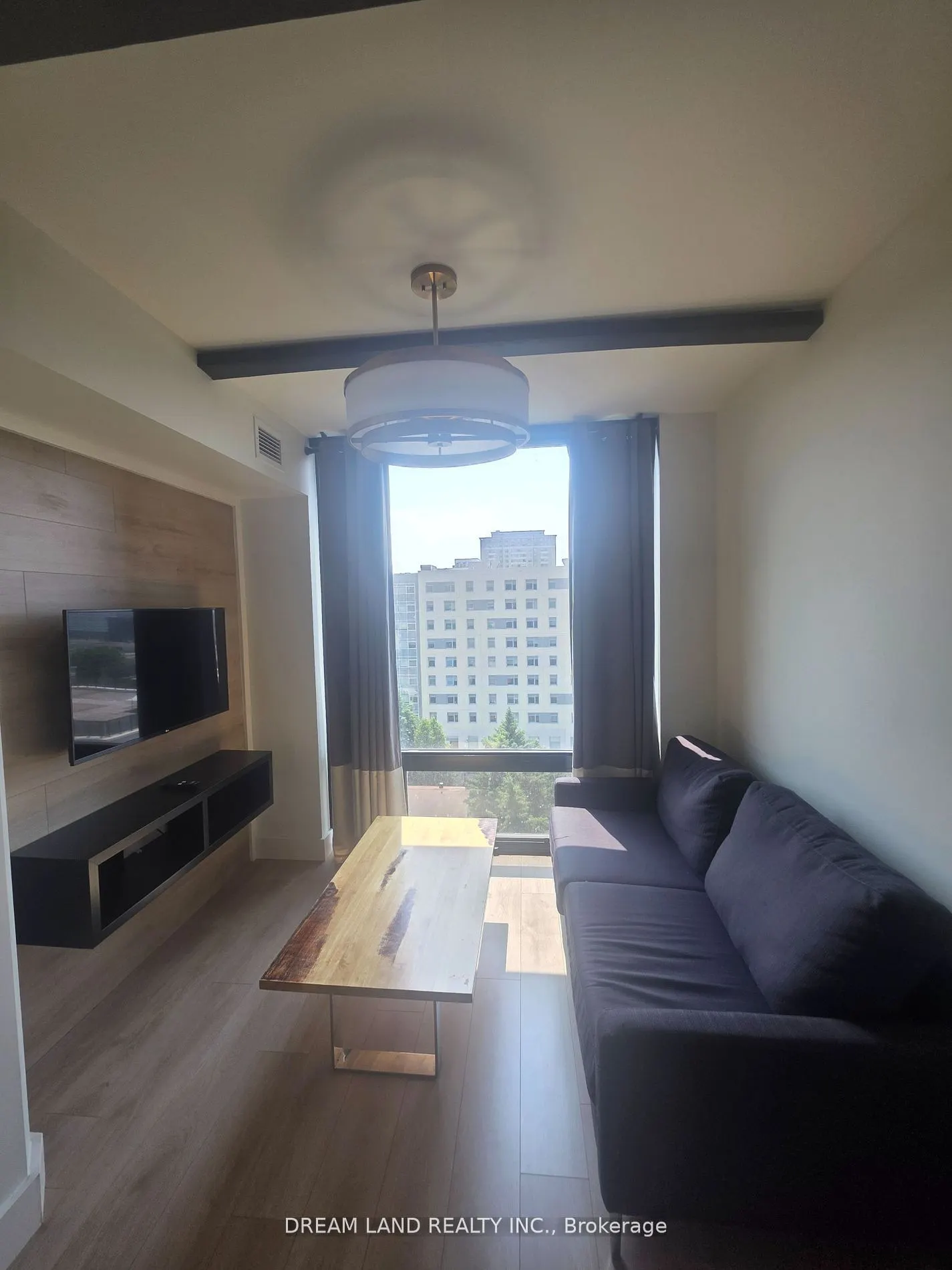 145 Columbia Street W, #1035