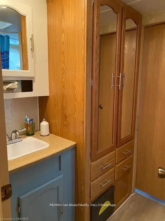 7489 SIDEROAD 5 E, #L 9