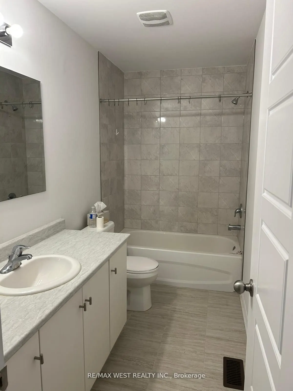 24 DEWBERRY Drive