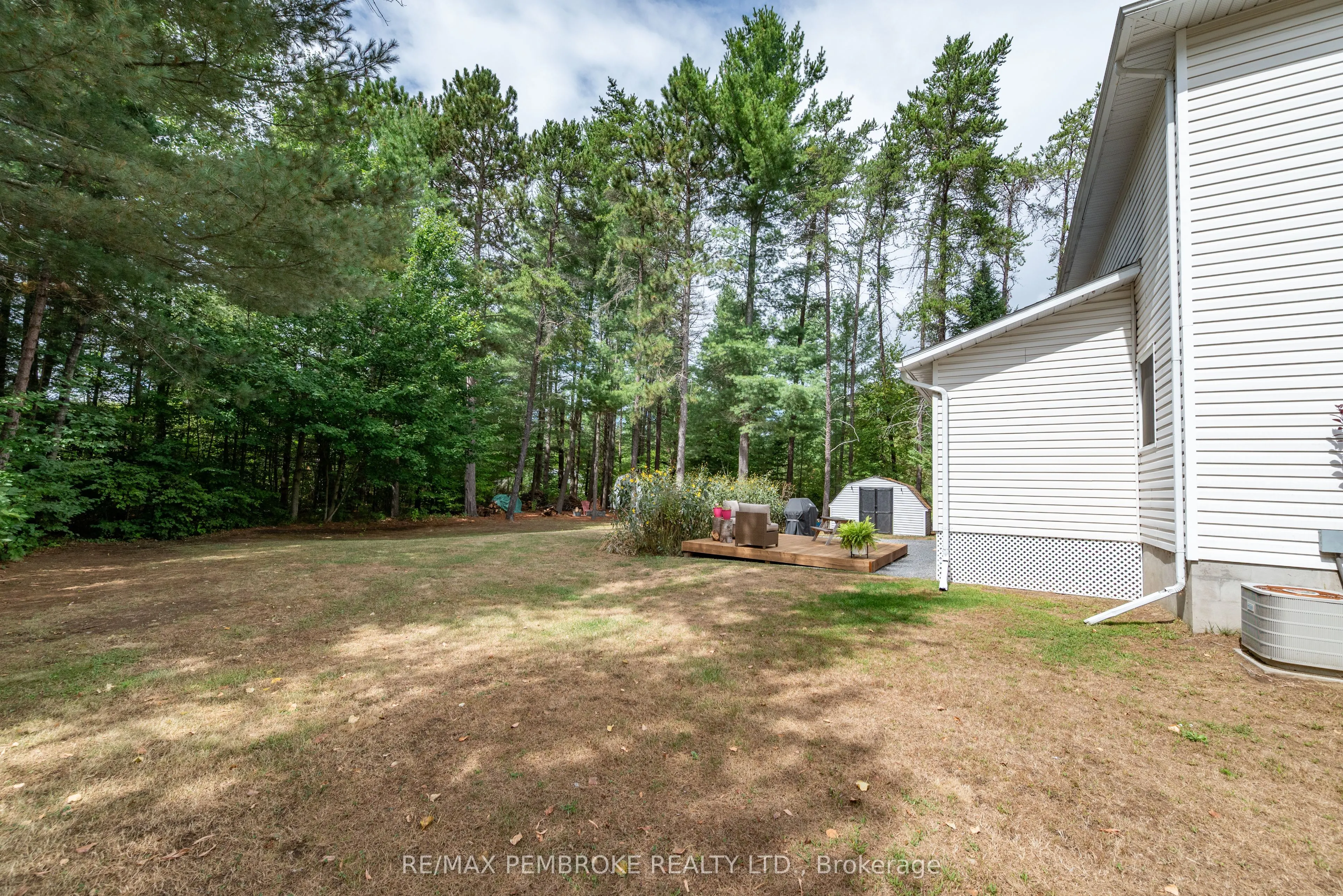 5 Dennis Crescent