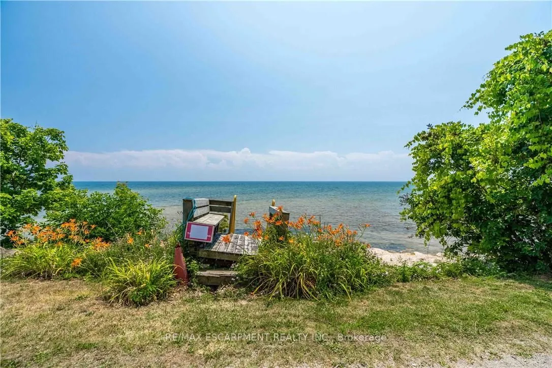 2399 Lakeshore Road